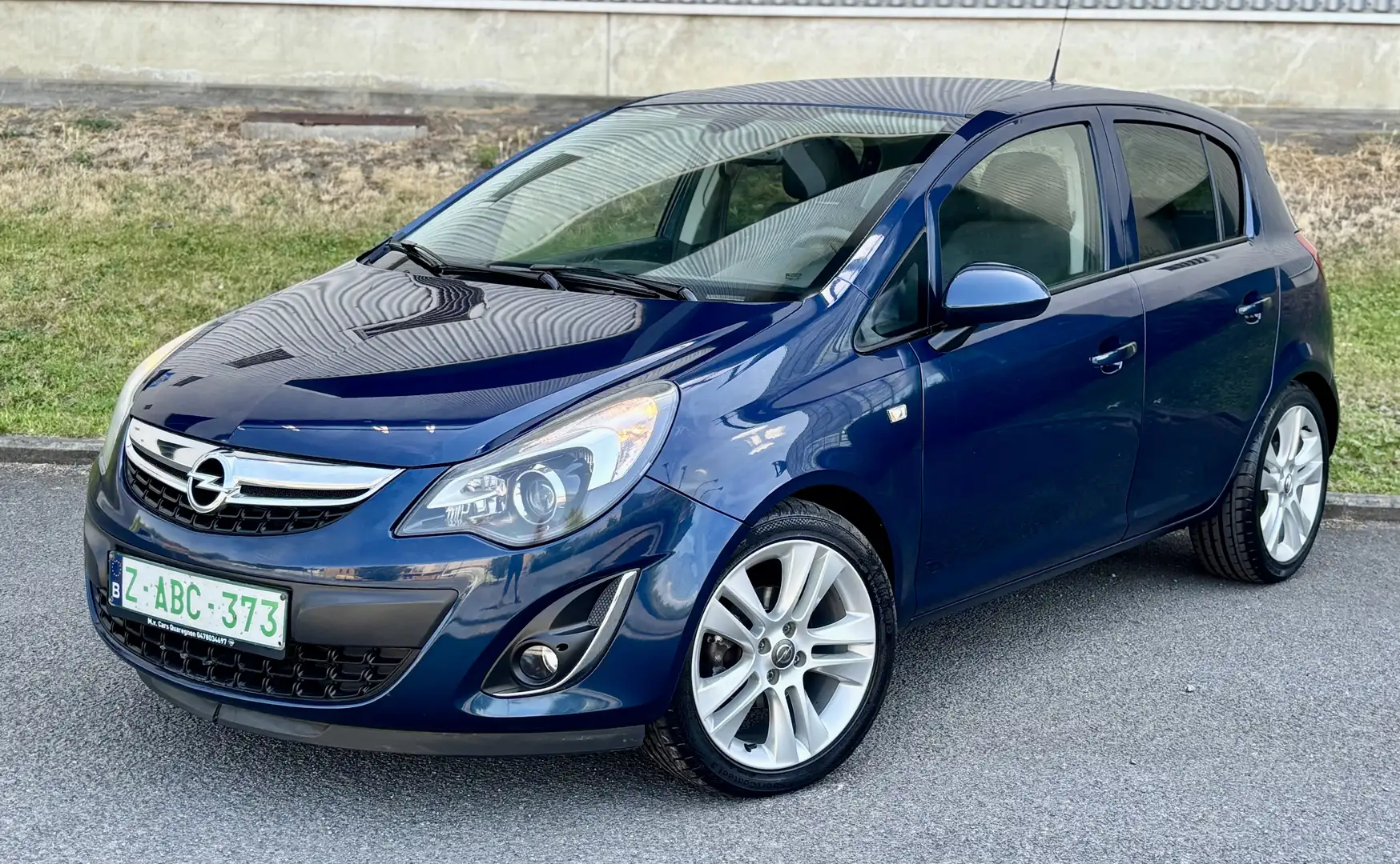 Opel Corsa **30.195km**GPS,AIRCO,CRUISE,GARANTIE12MOIS - 1