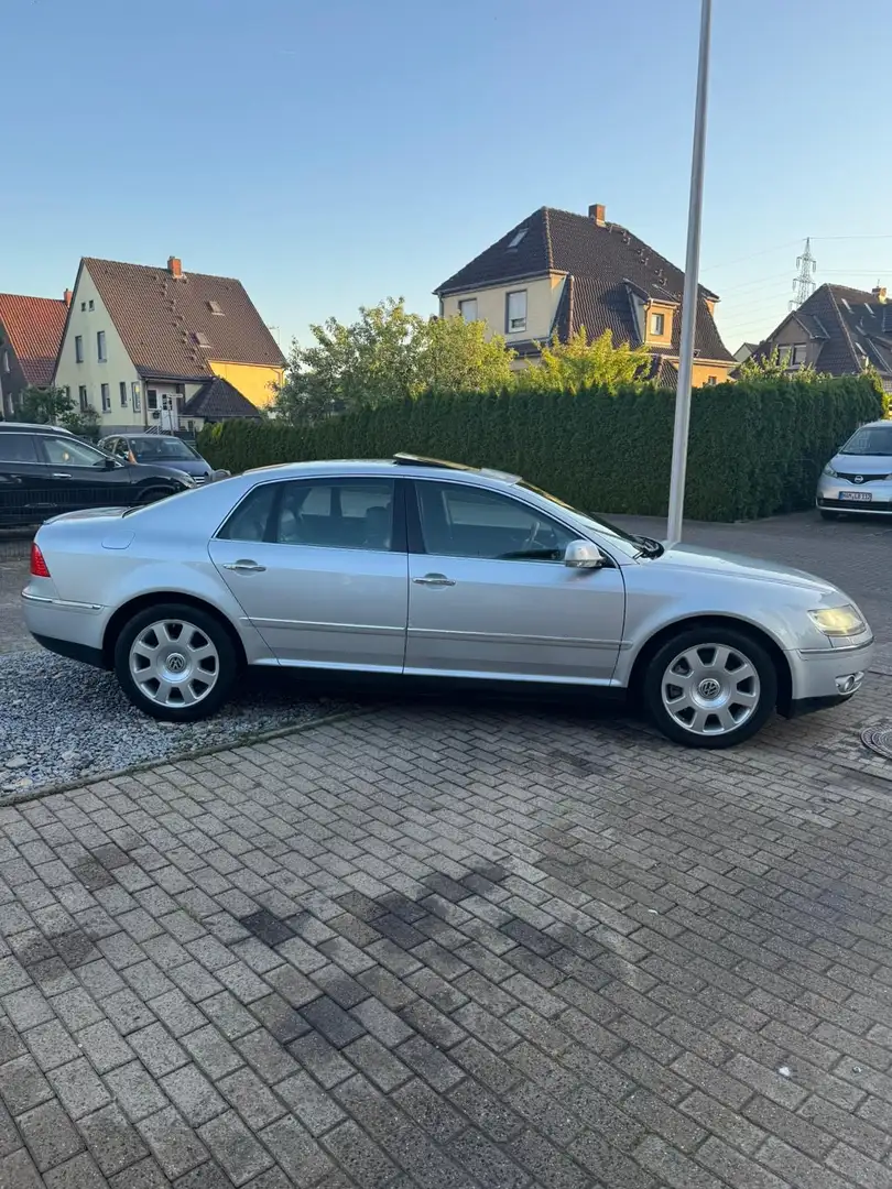 Volkswagen Phaeton 3.0 V6 TDI DPF 4MOTION Automatik (5 Sitzer) - 2