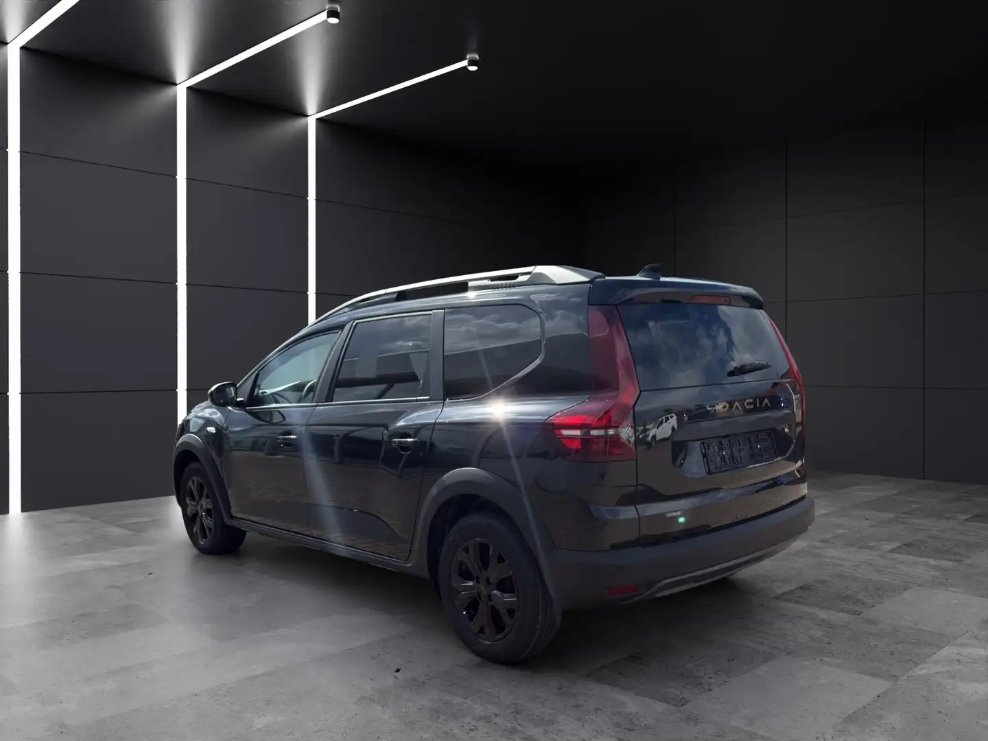 Dacia Jogger Extreme HYBRID 140 Automatik Navi Klimaautomatik Schwarz - 2