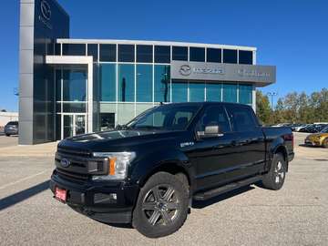 XLT Spacious Interior | Strong Towing Capability | Versatile Pickup Truck