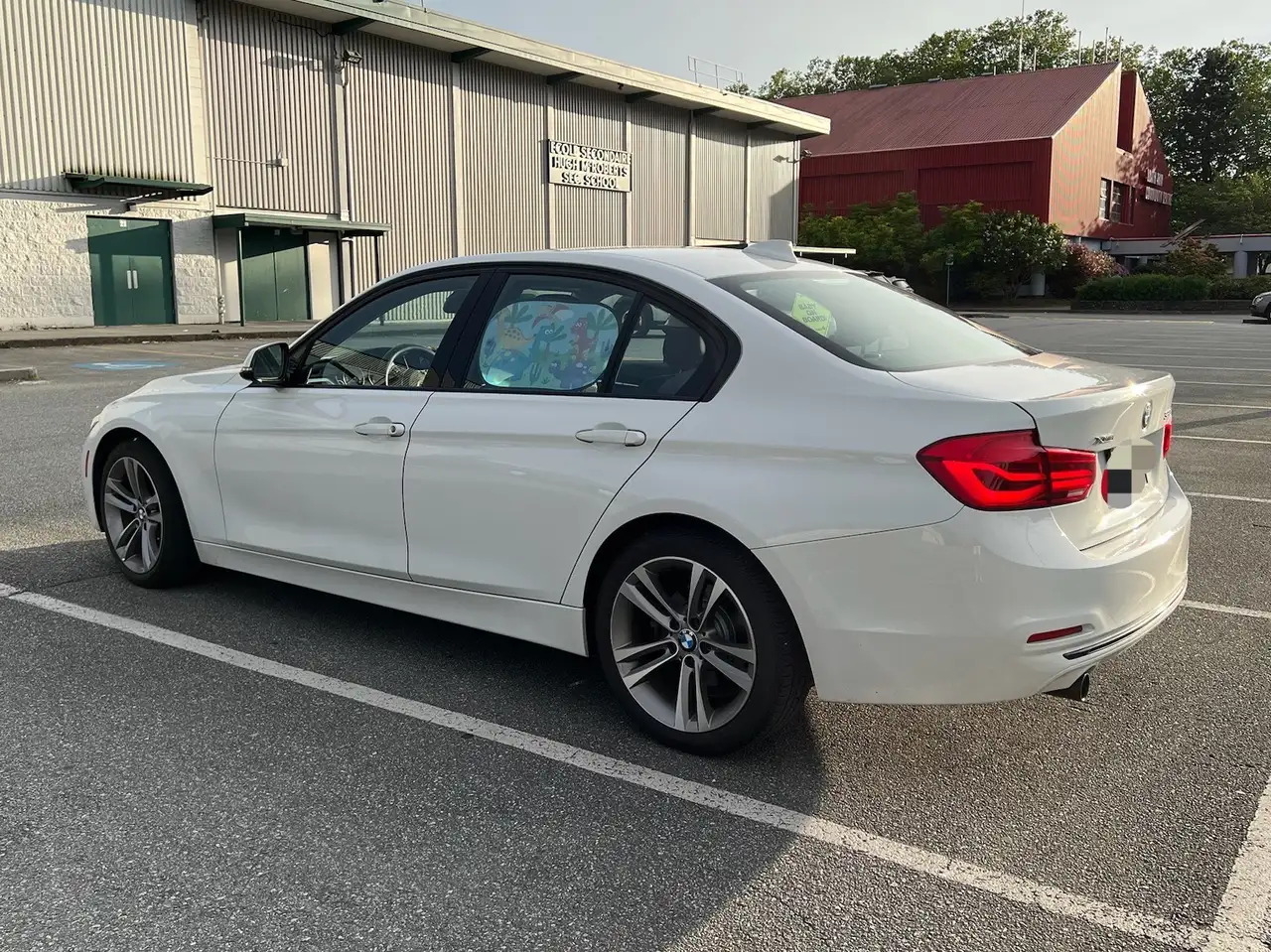 BMW 3 Series снимка BMW 3 Series