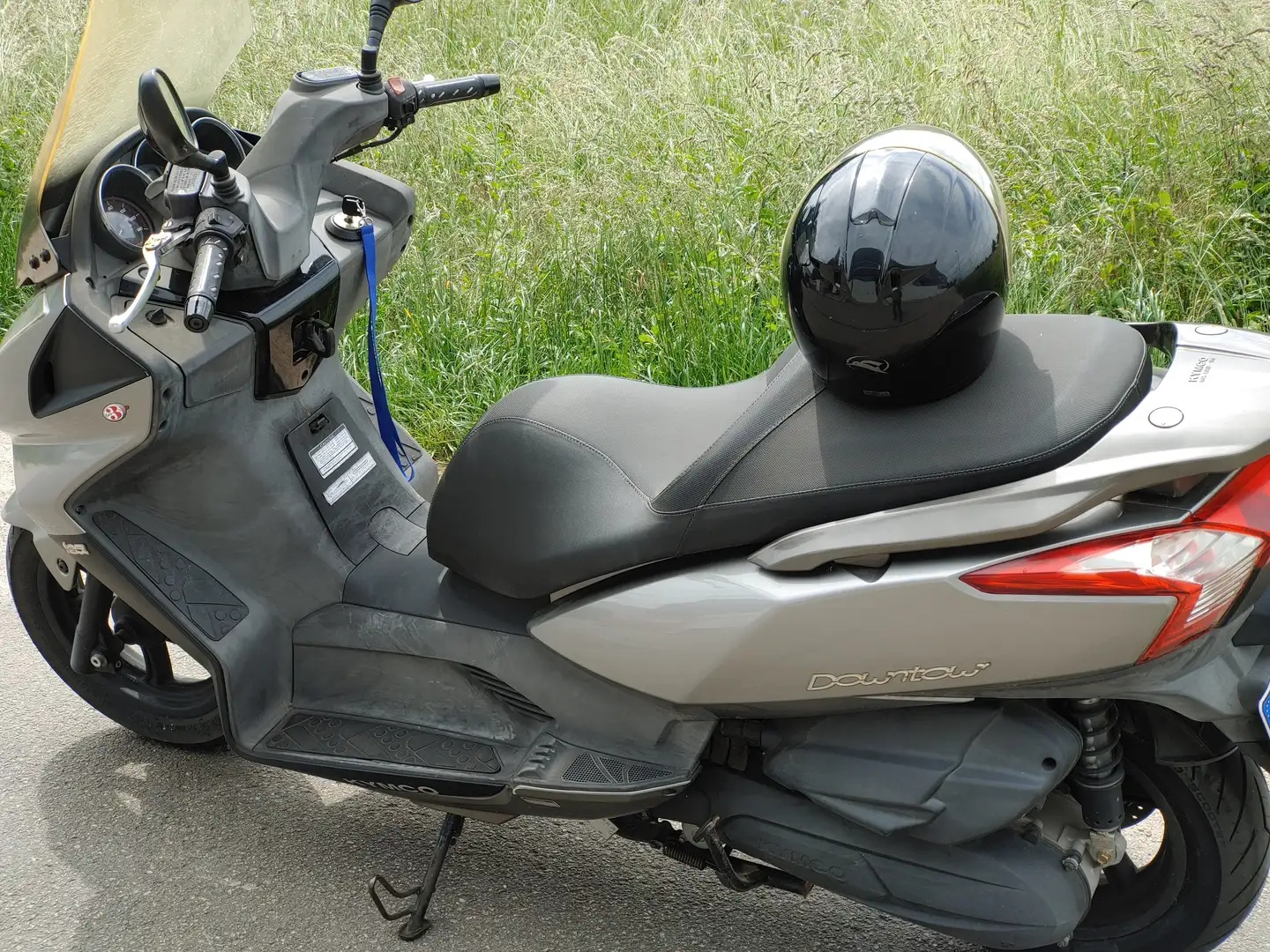 Kymco Downtown 125i Срібний - 1