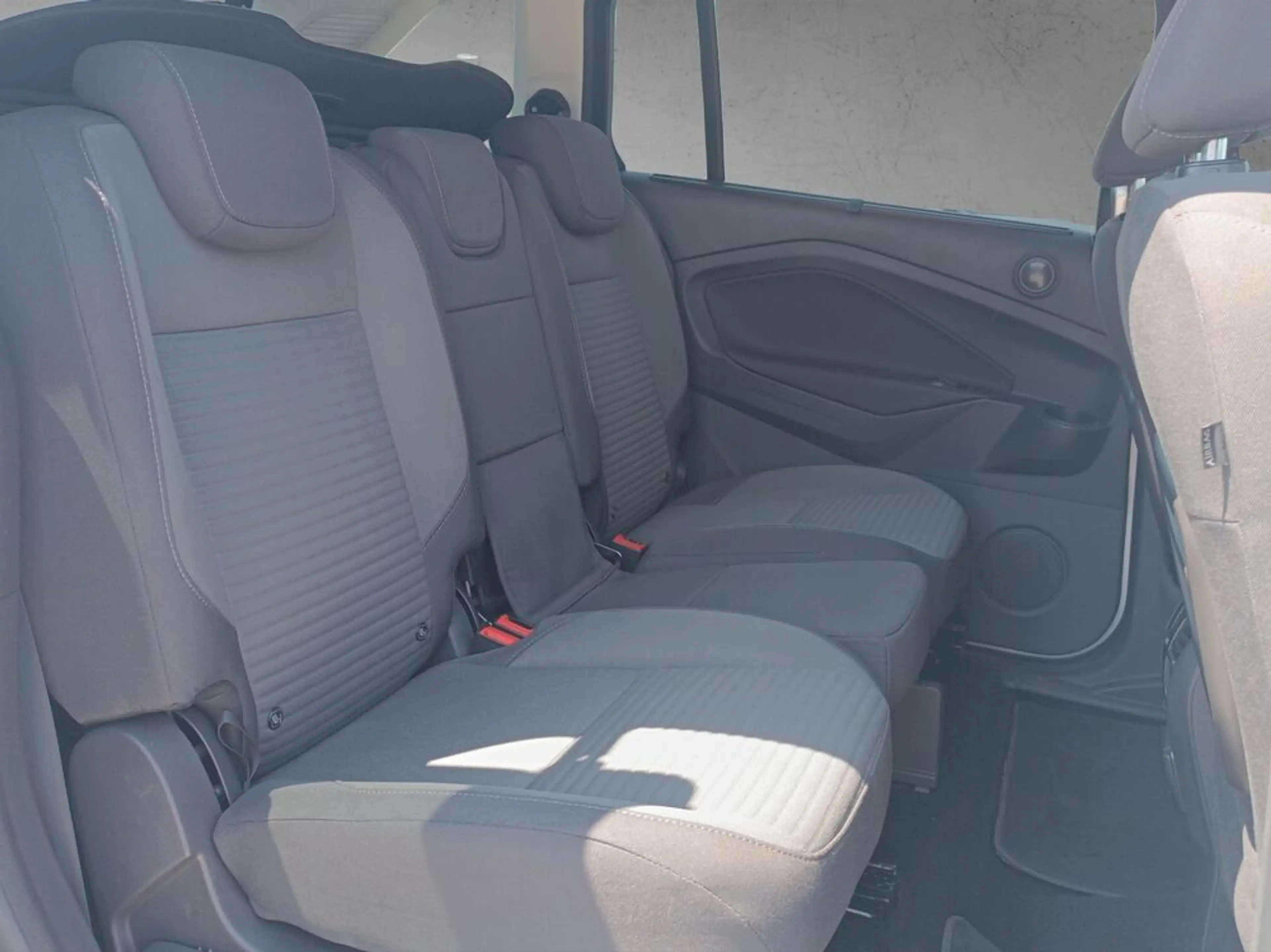 Ford Grand C-Max Grand C-MAX — photo 12