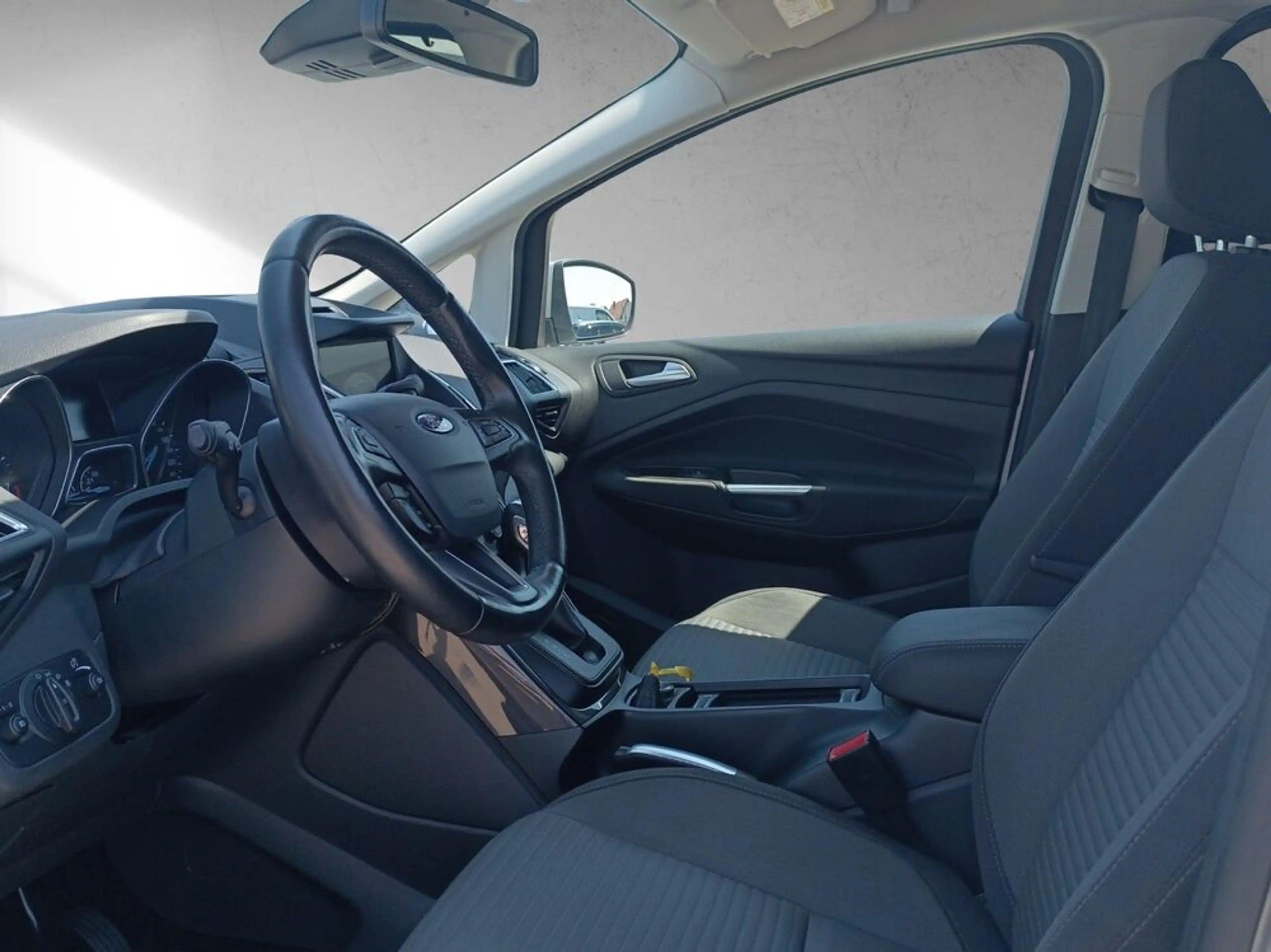 Ford Grand C-Max Grand C-MAX — photo 9