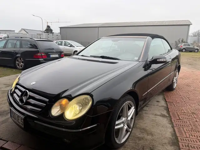 Mercedes-Benz CLK 320