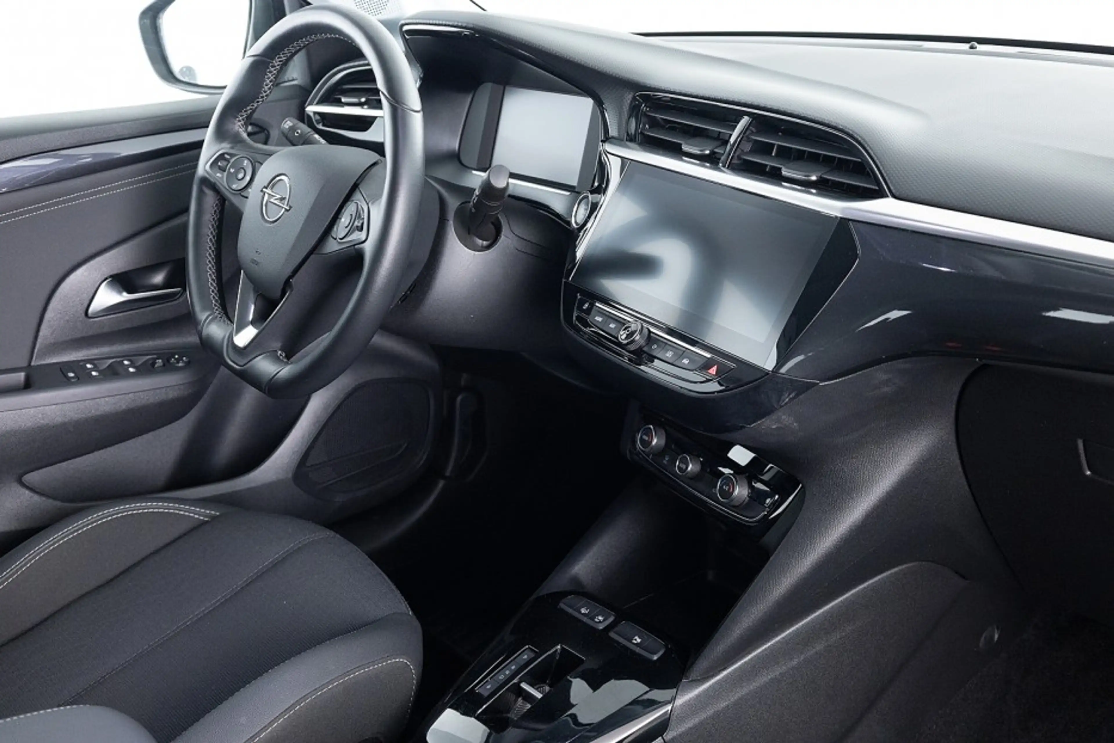 Opel Corsa-e Elegance 50 kWh | 3 Fase | Full LED | Half LEDER | — photo 4