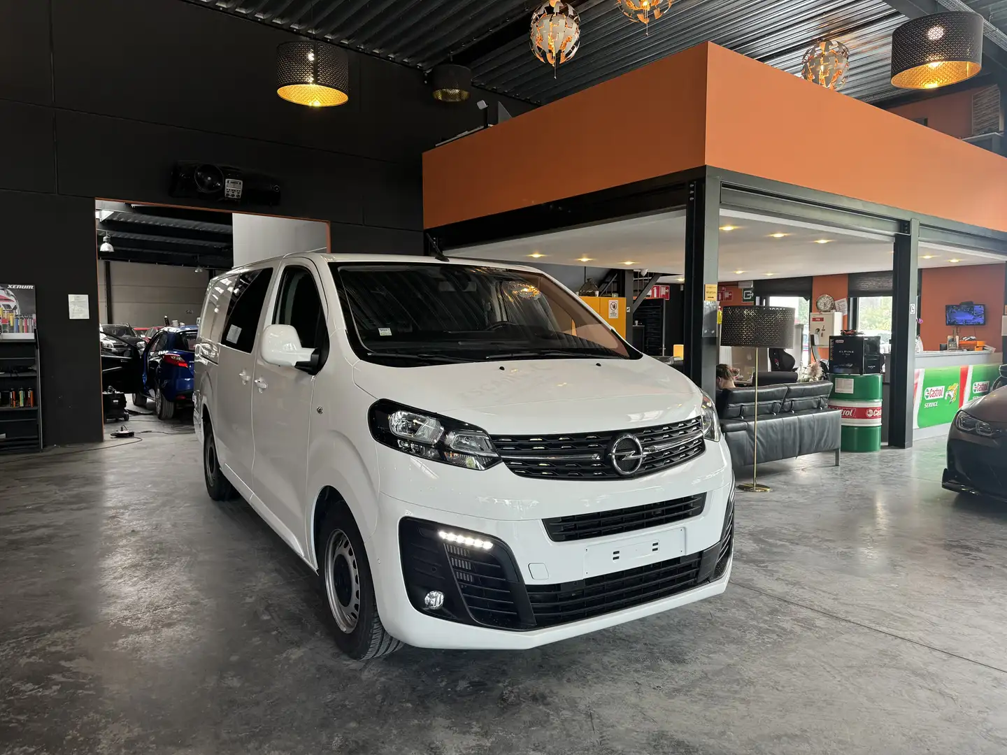 Opel Vivaro DOUBLE CABINE  2.0 - 44.396 KM ! A/C - NAVI - CAM Blanc - 1