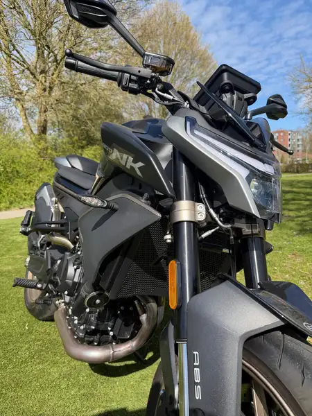 CFMOTO 800 NK - foto 2