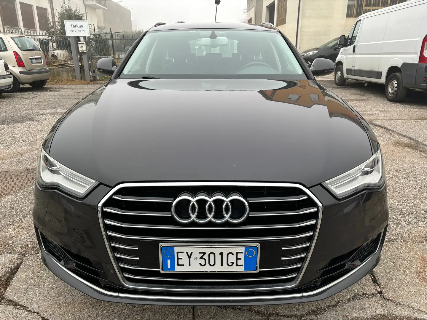 Audi A6 Avant 2.0 tdi ultra Business 190cv s-tronic 2015 Gris - 2