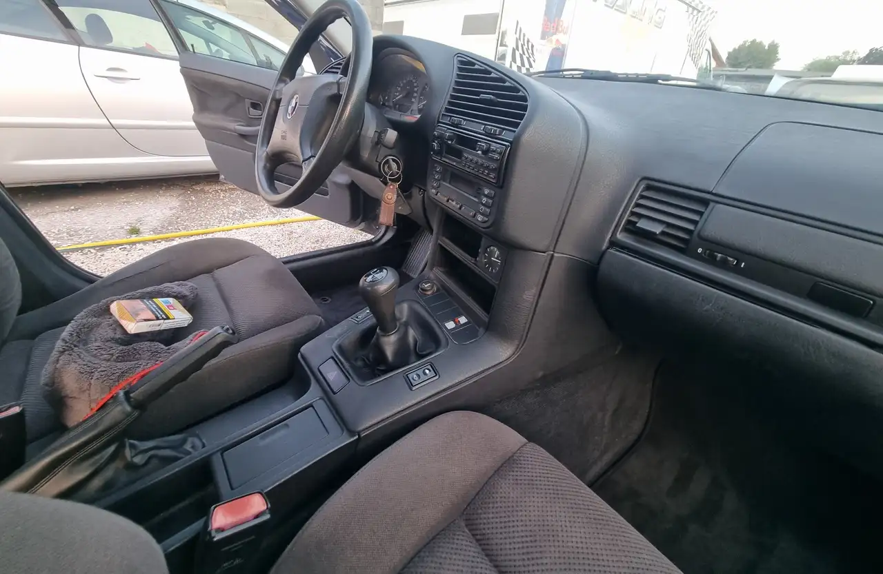 BMW 318i Europa c/2airbag, foto 7