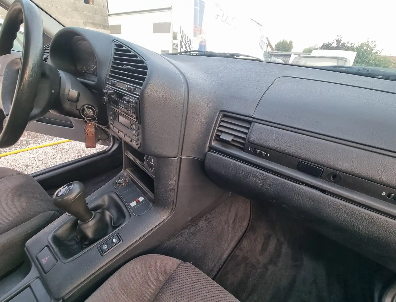 BMW 318i Europa c/2airbag, foto 8