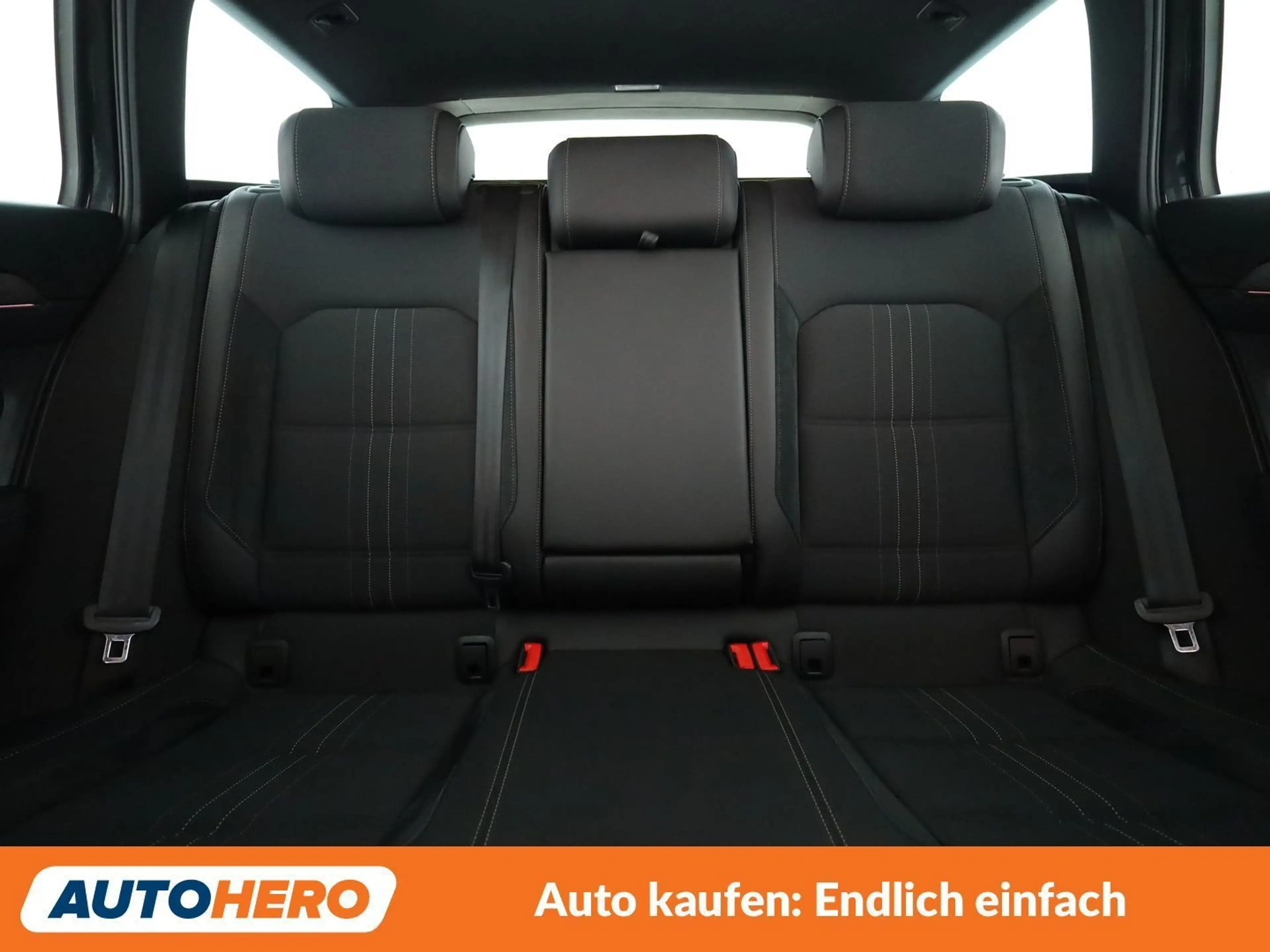 Volkswagen Passat Alltrack 2.0 TDI 4Motion BlueMotion Tech — photo 15