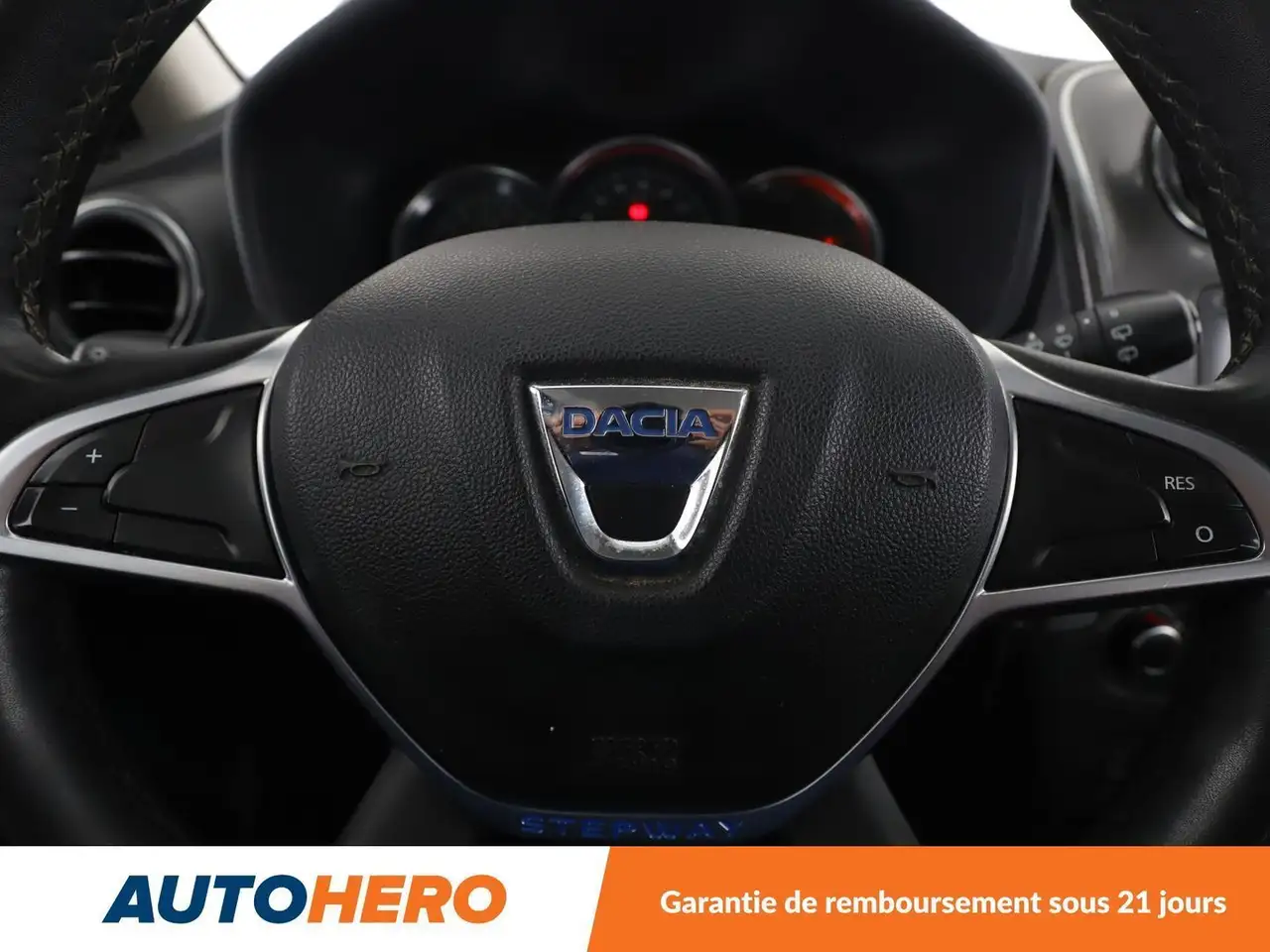 Dacia Sandero Sandero Stepway — photo 19