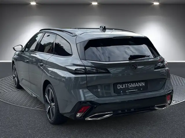 Peugeot 308 view 3