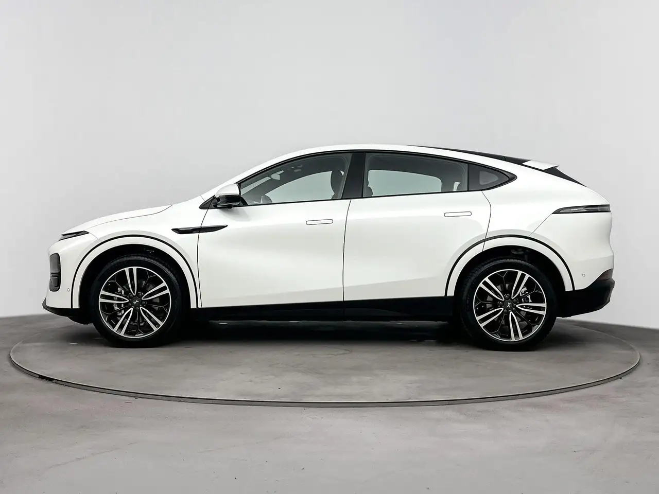 XPENG G6