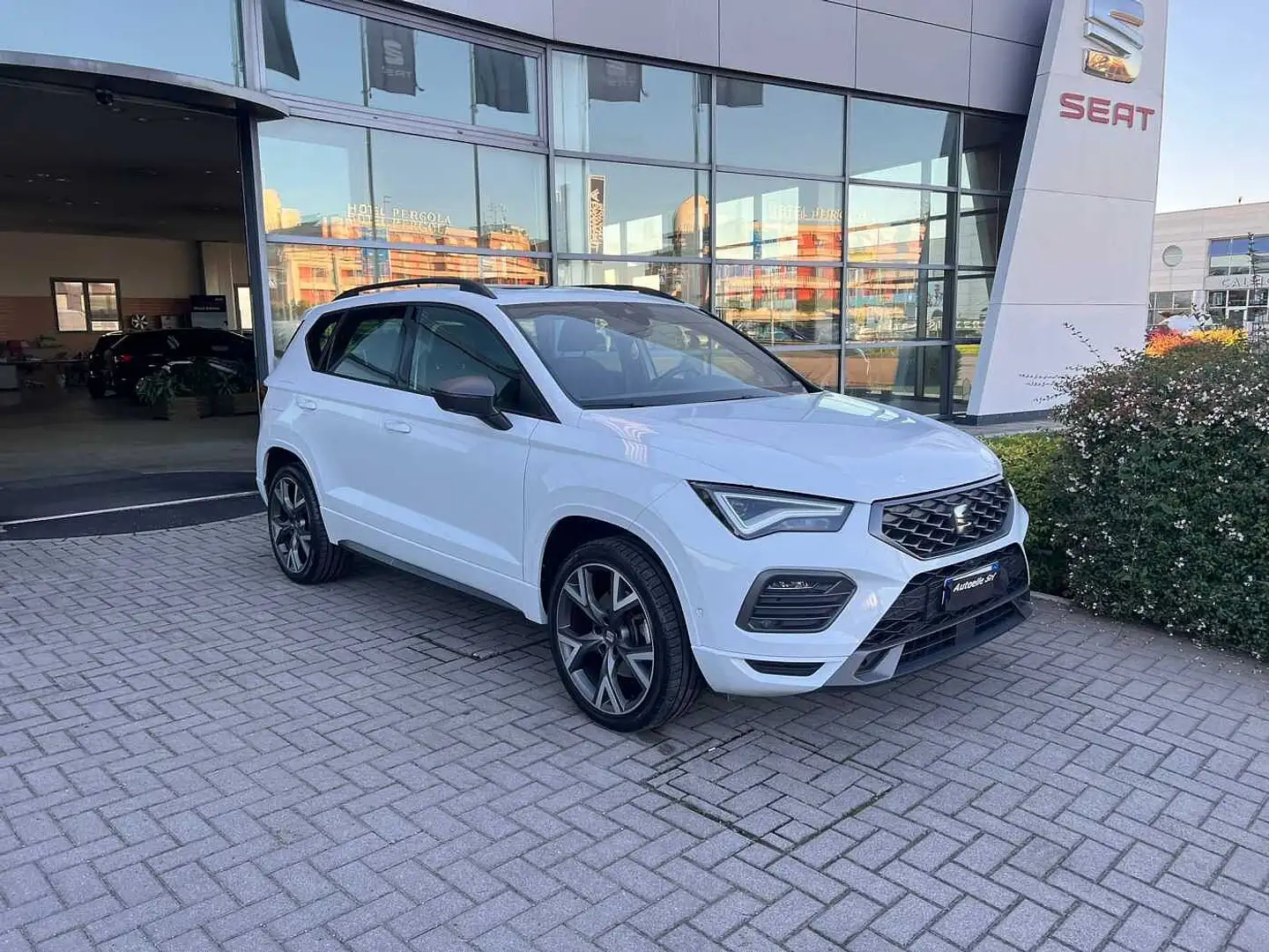 SEAT Ateca 2.0 TDI DSG FR Blanc - 2