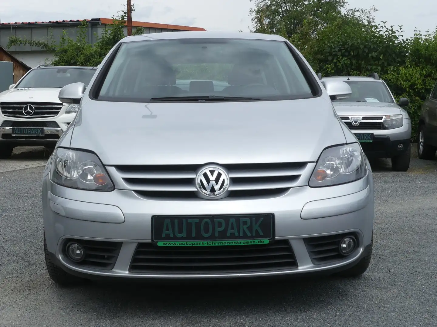 Volkswagen Golf Plus V Tour*Klima*1.Hand*Nr.50 Argento - 2
