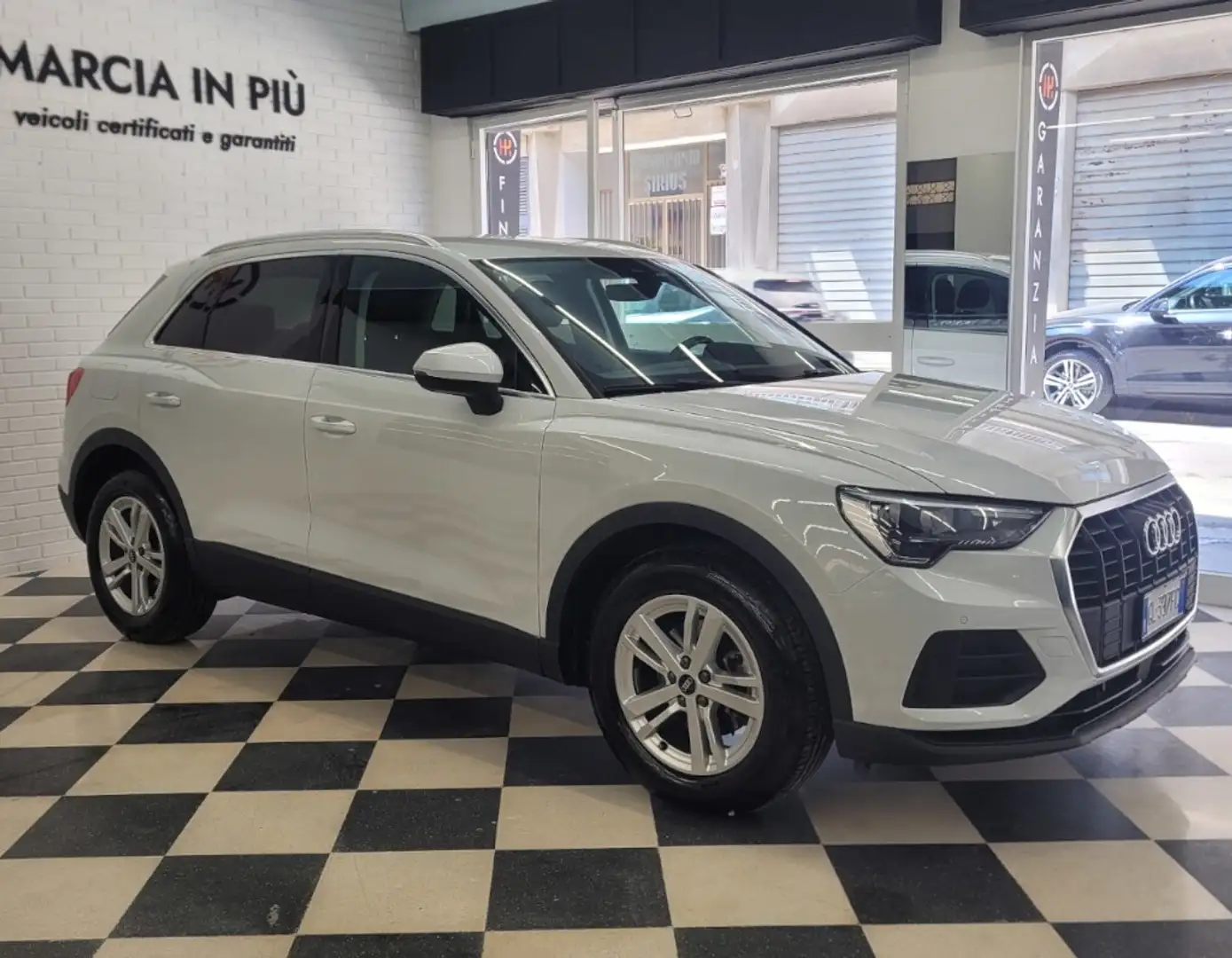 Audi Q3 Q3 35 2.0 TDI 150cv S tronic PARI AL NUOVO Blanc - 2