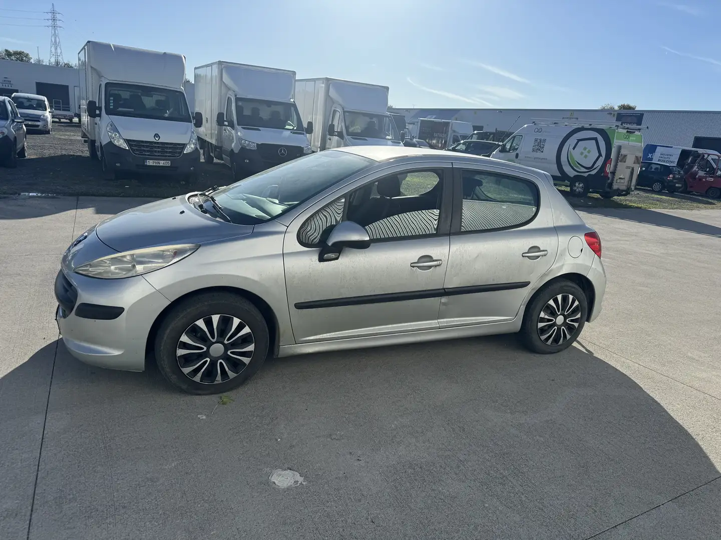 Peugeot 207 1.4i joint de cullasse a refaire prix ferme - 1