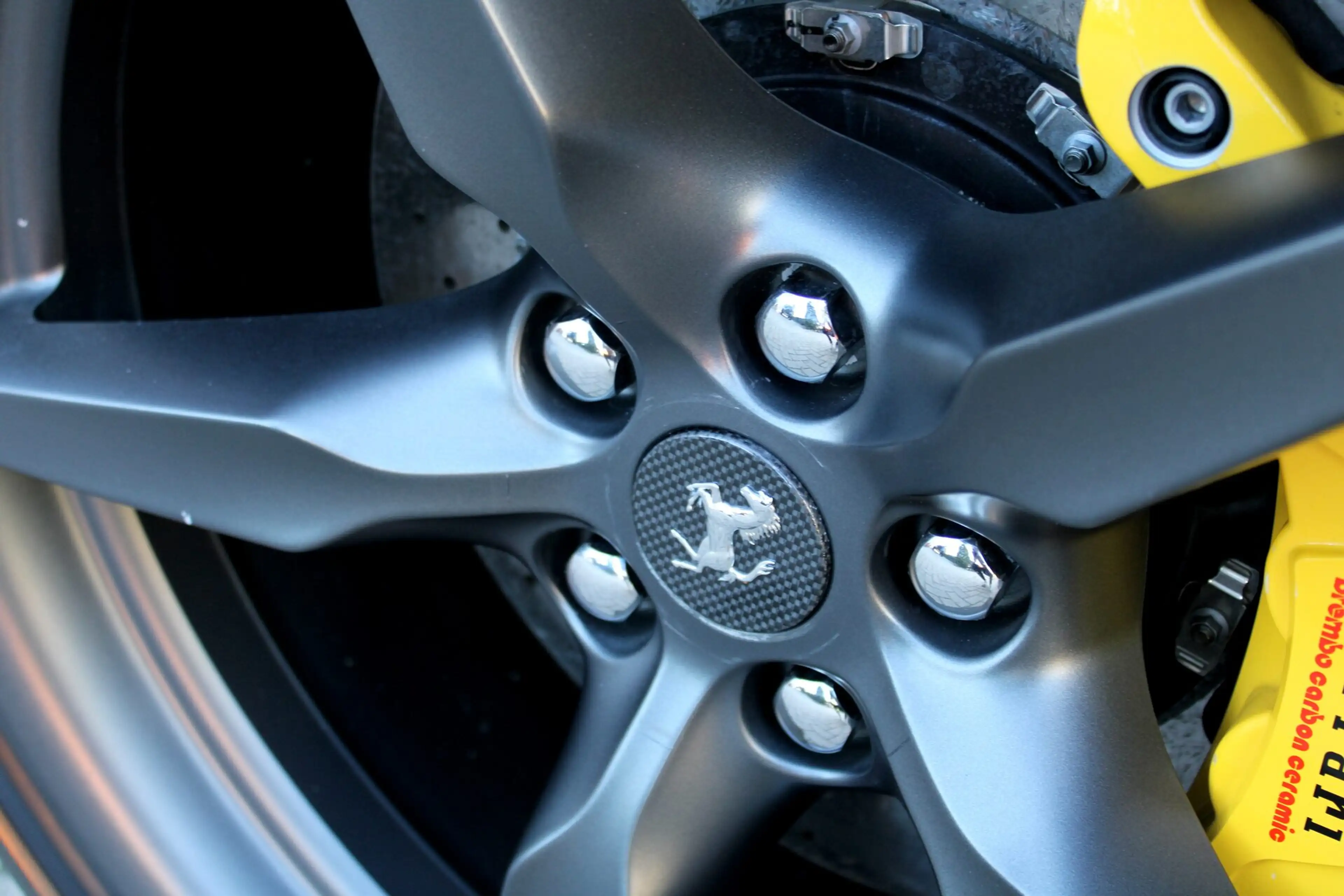 Ferrari F8 Tributo 3.9 V8 HELE — photo 33