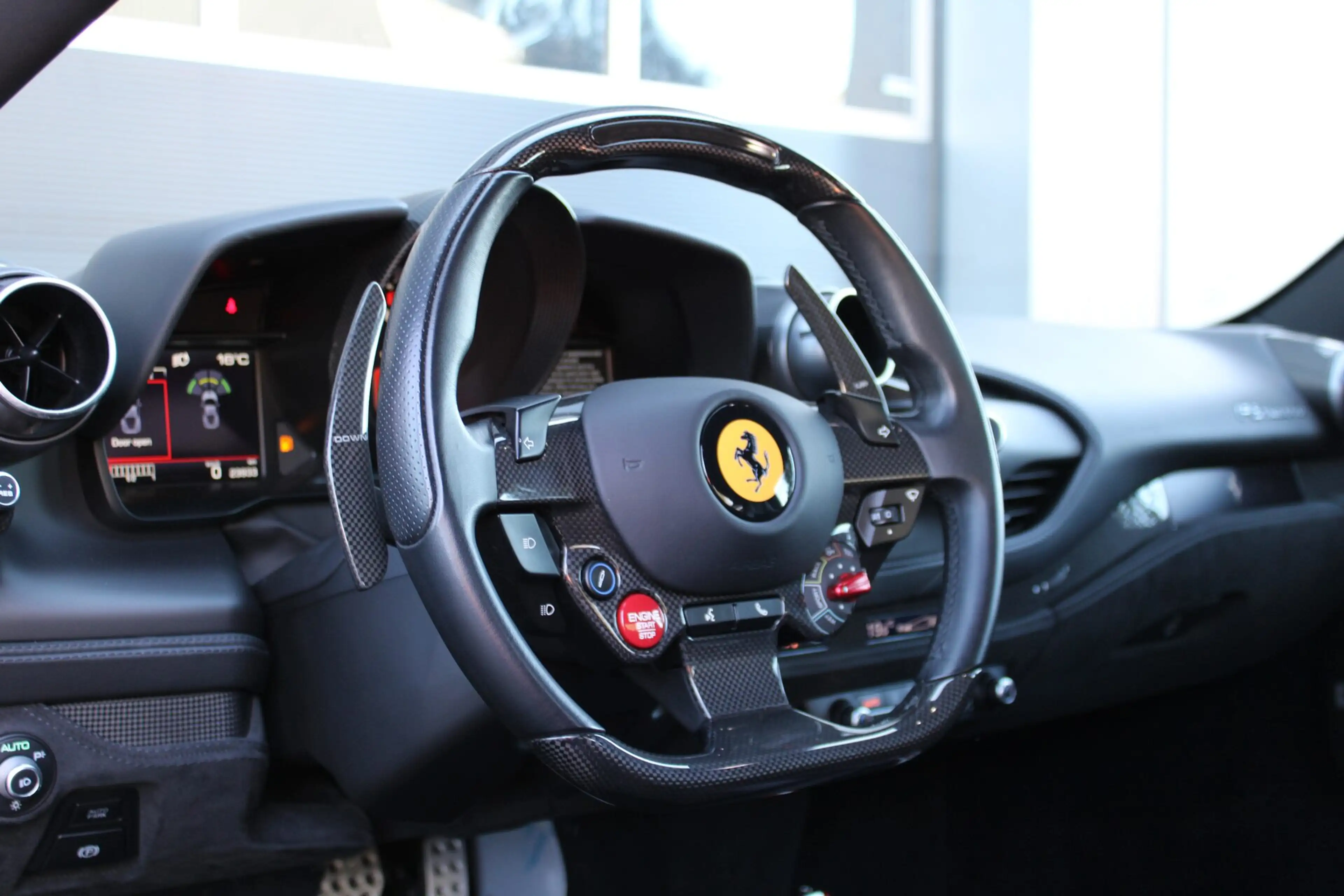 Ferrari F8 Tributo 3.9 V8 HELE — photo 15