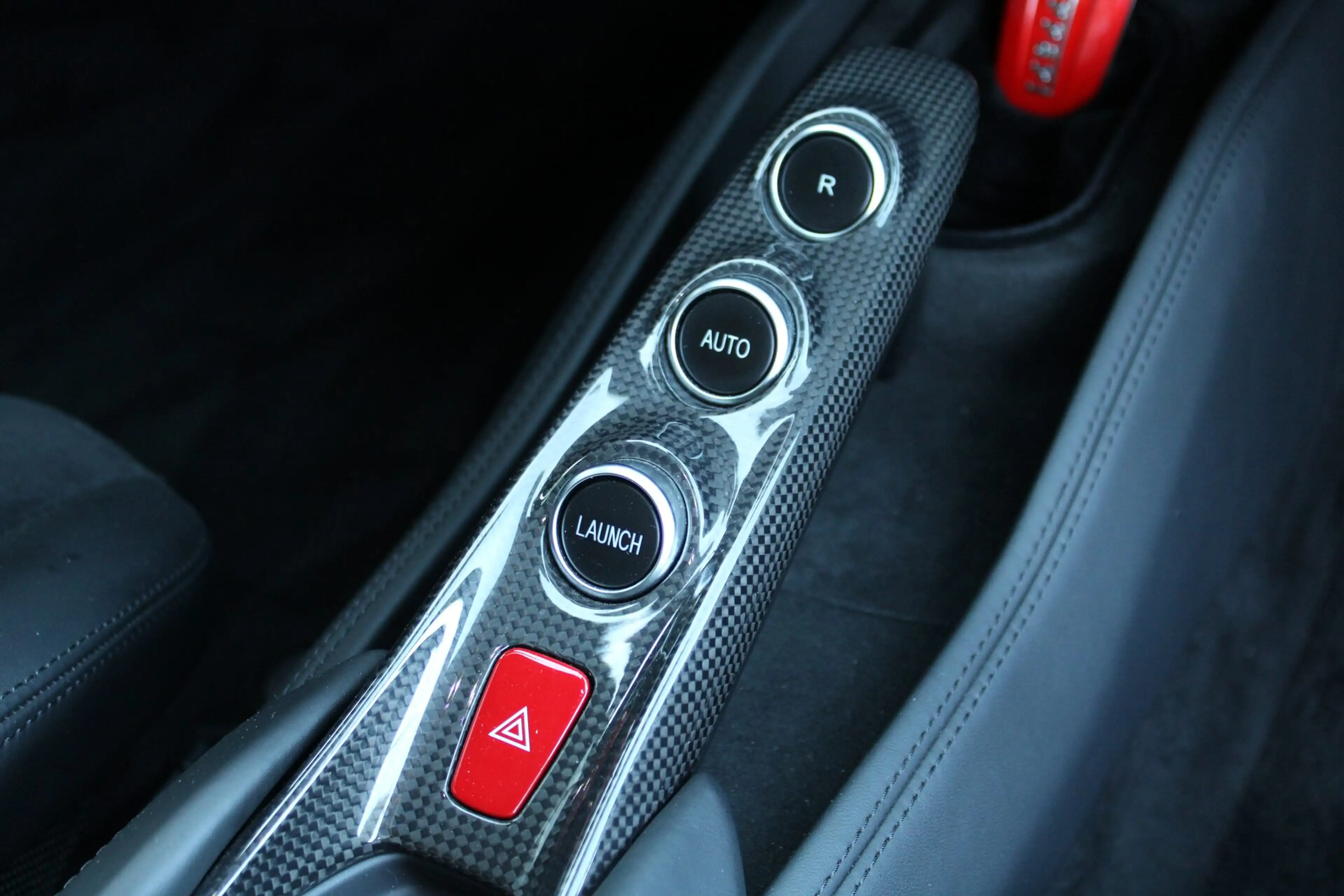 Ferrari F8 Tributo 3.9 V8 HELE — photo 17