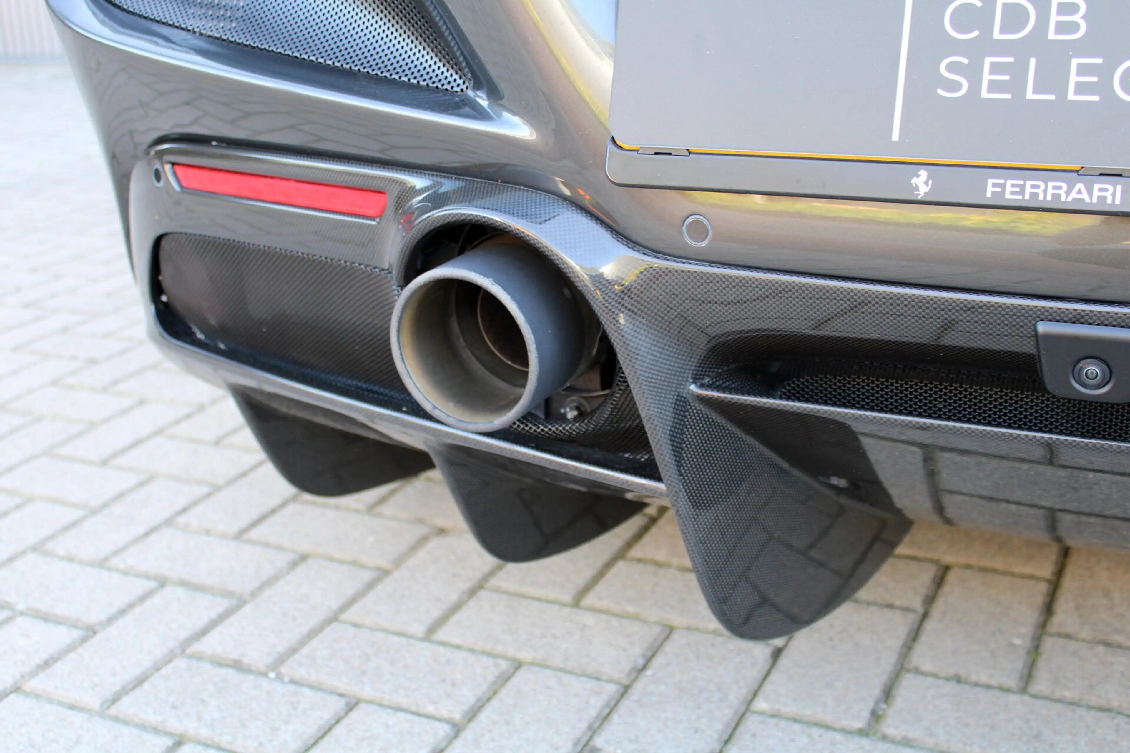 Ferrari F8 Tributo 3.9 V8 HELE — photo 41