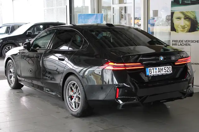 BMW M view 5