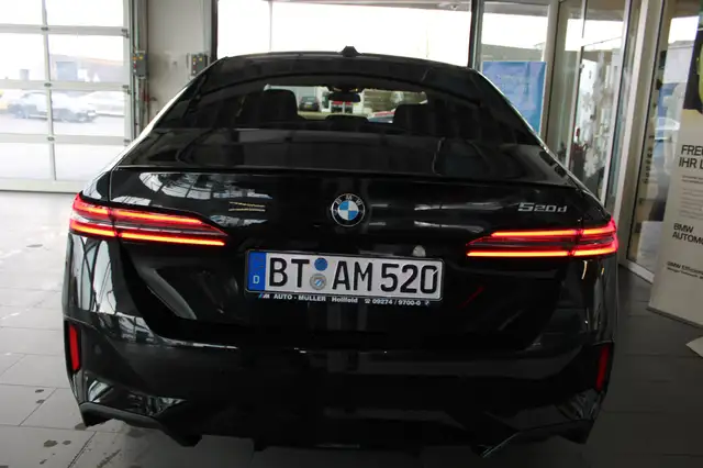 BMW M view 6