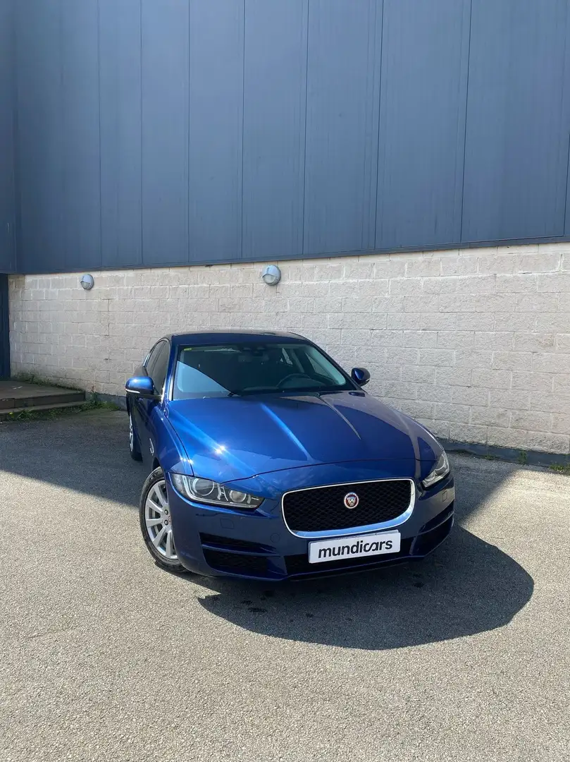 Jaguar XF 2.0i4D Portfolio 180 Kék - 2