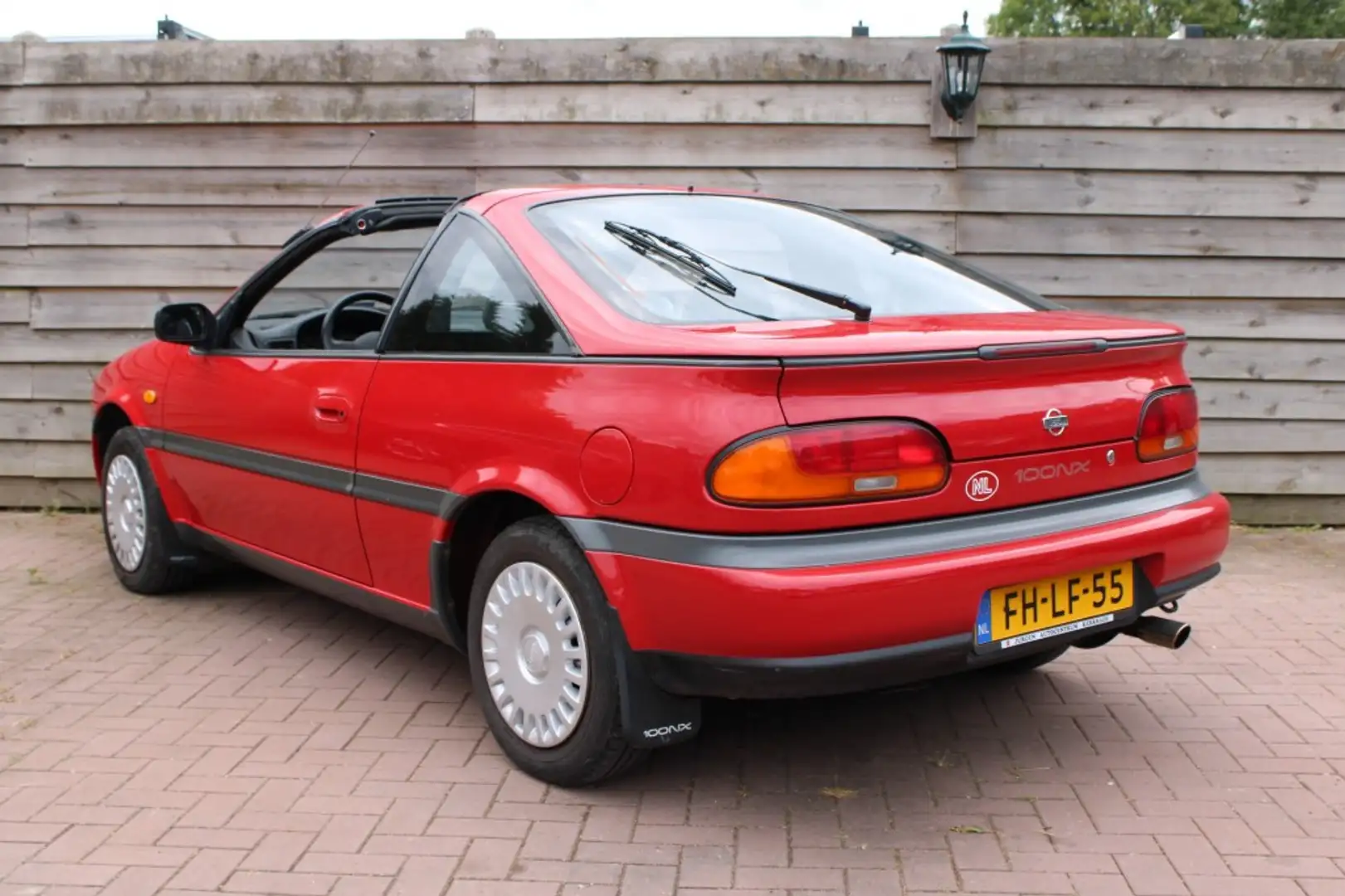 Nissan 100 NX 1.6 90pk SLX Targa 3-drs Origineel NL Rot - 2
