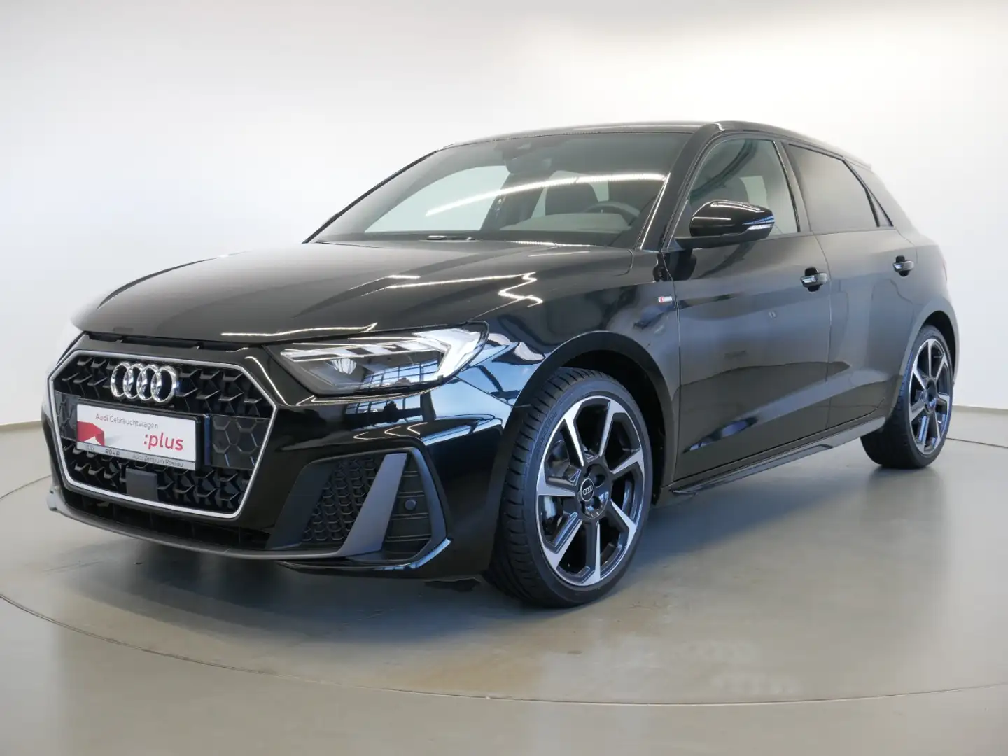Audi A1 Sportback 25 TFSI S tro. S line LED virt. Cock. NA Schwarz - 2
