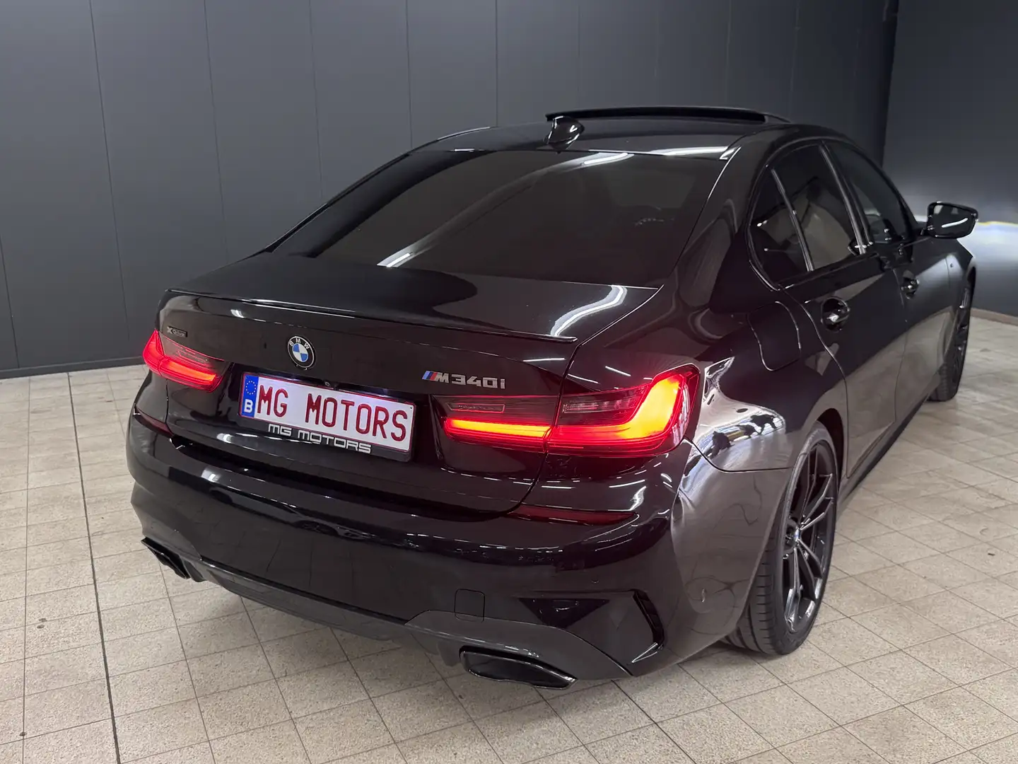 BMW 340 M340i XDRIVE TOIT OUVRANT,CARPLAY,CAMERA Noir - 2