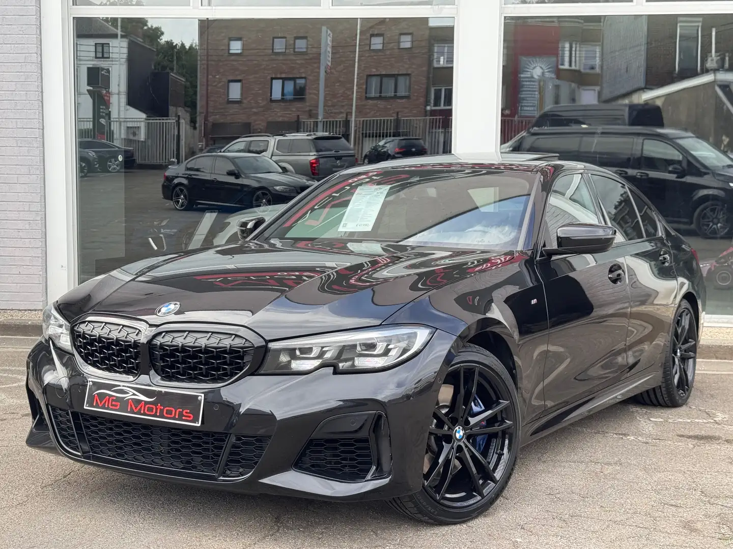 BMW 340 M340i XDRIVE TOIT OUVRANT,CARPLAY,CAMERA Schwarz - 1
