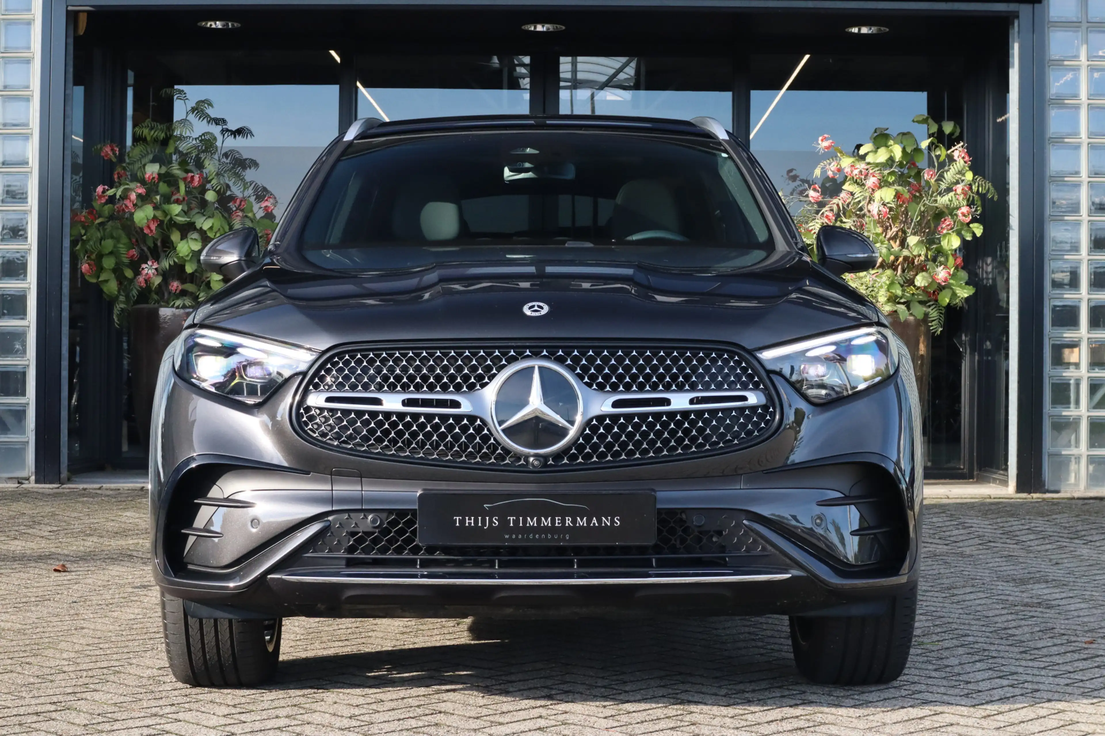 Mercedes-Benz GLC 400 e 4MATIC | AMG-Line, Massage, Burmester, Pano, Tre — photo 2