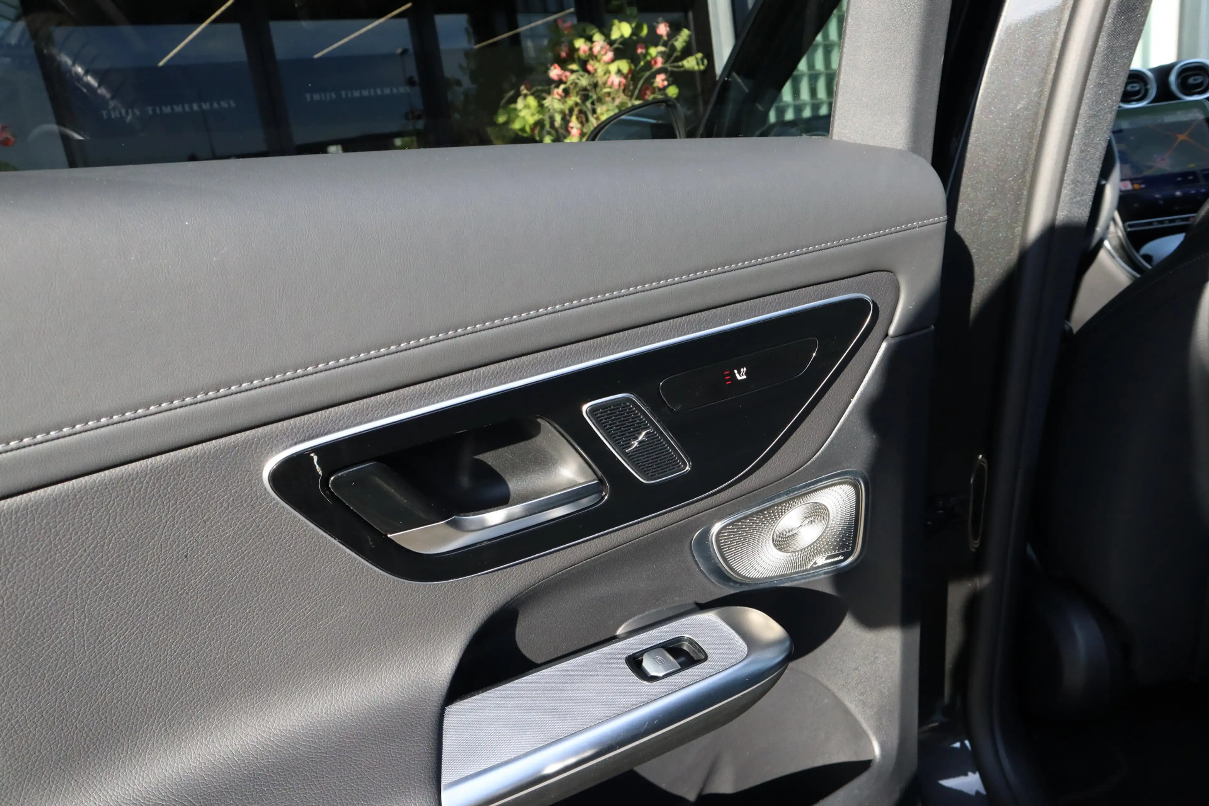 Mercedes-Benz GLC 400 e 4MATIC | AMG-Line, Massage, Burmester, Pano, Tre — photo 17