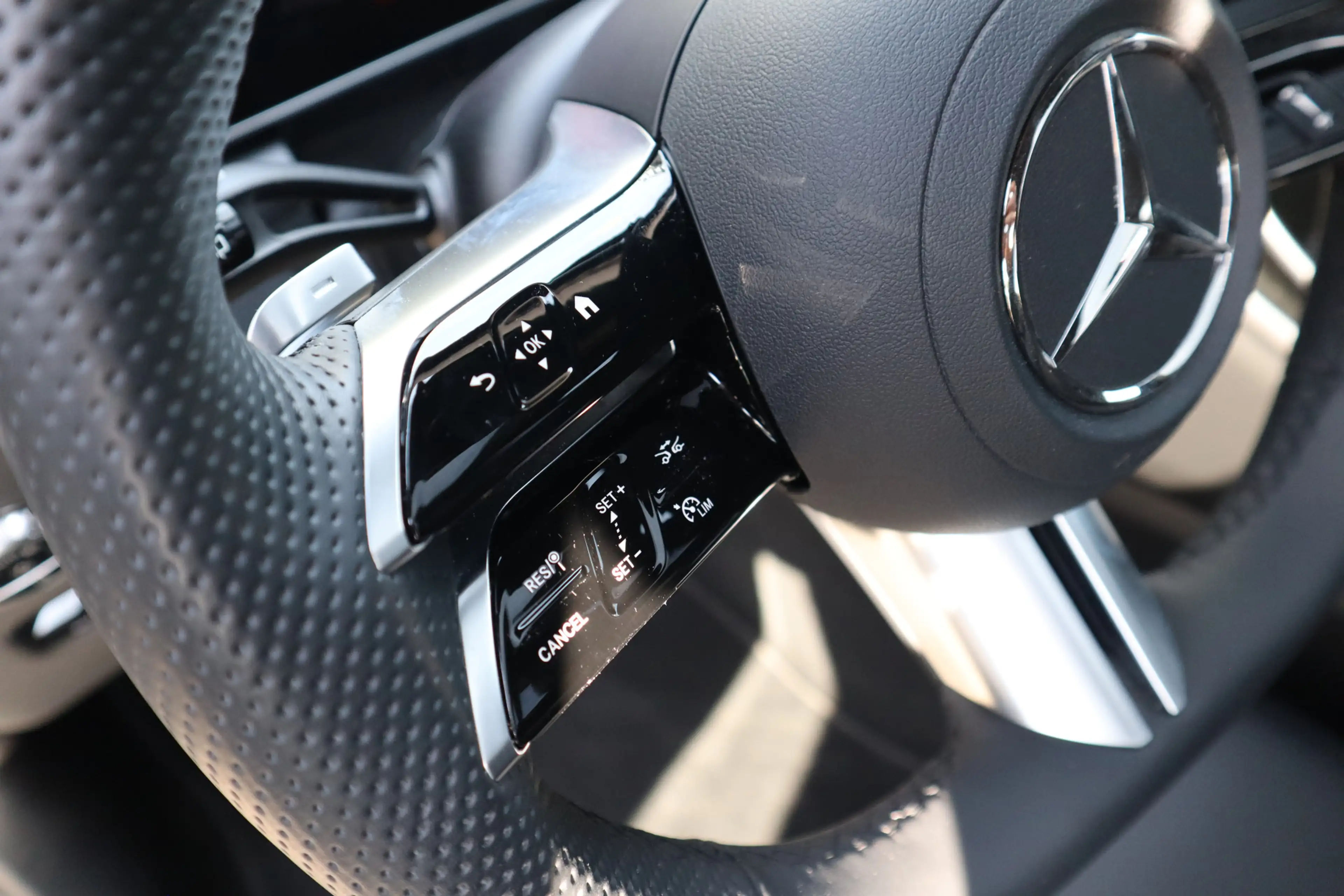 Mercedes-Benz GLC 400 e 4MATIC | AMG-Line, Massage, Burmester, Pano, Tre — photo 25