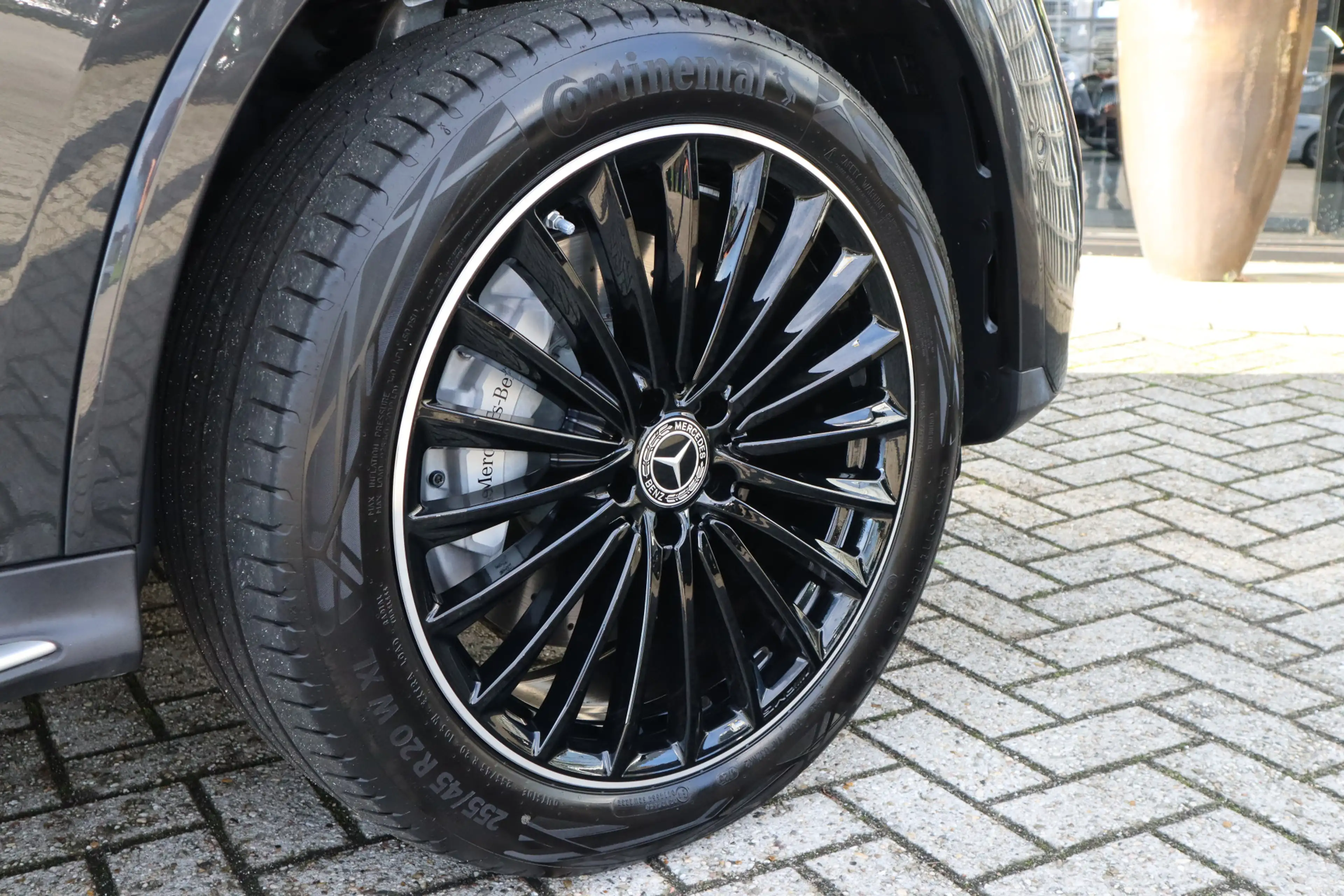 Mercedes-Benz GLC 400 e 4MATIC | AMG-Line, Massage, Burmester, Pano, Tre — photo 11