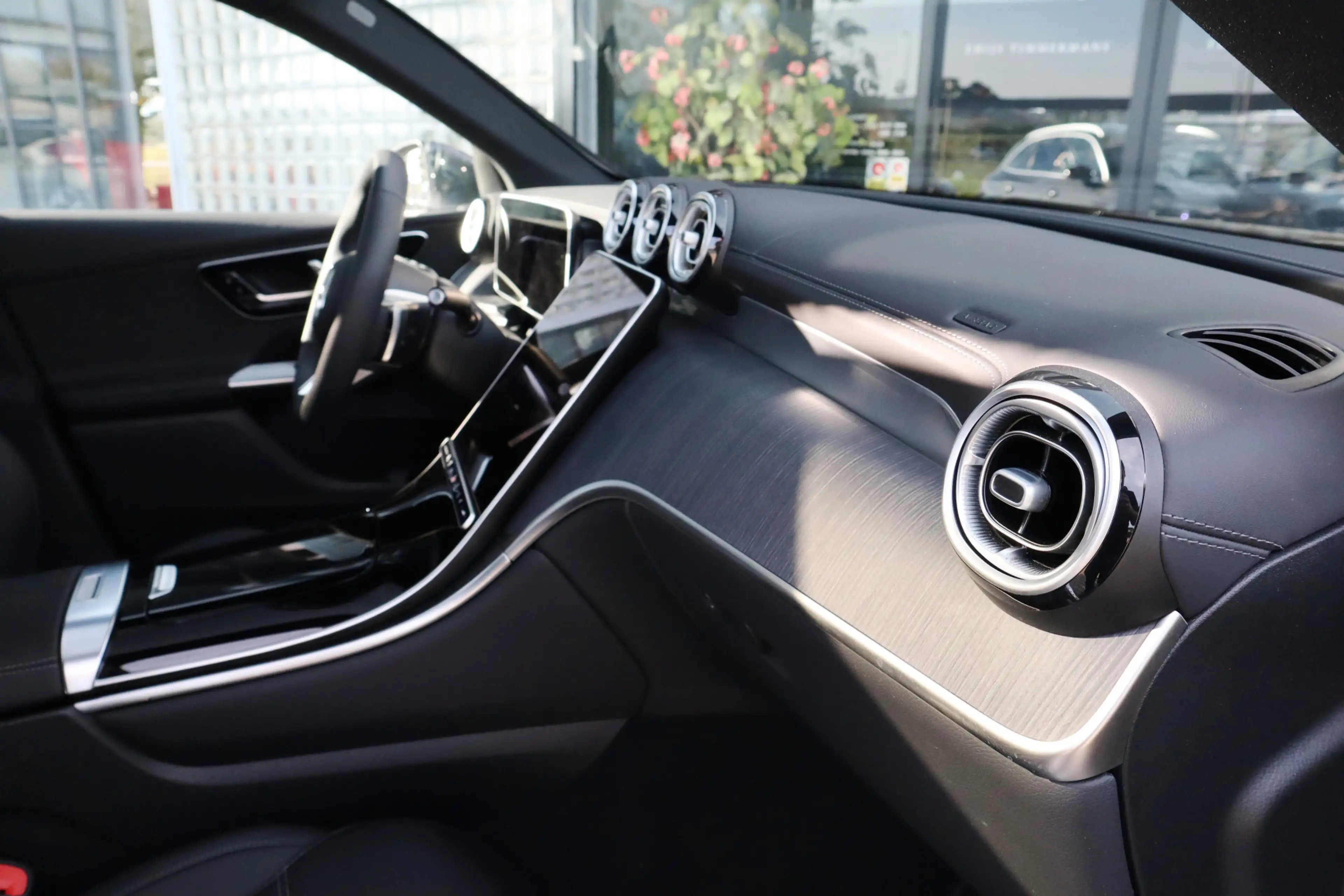 Mercedes-Benz GLC 400 e 4MATIC | AMG-Line, Massage, Burmester, Pano, Tre — photo 15
