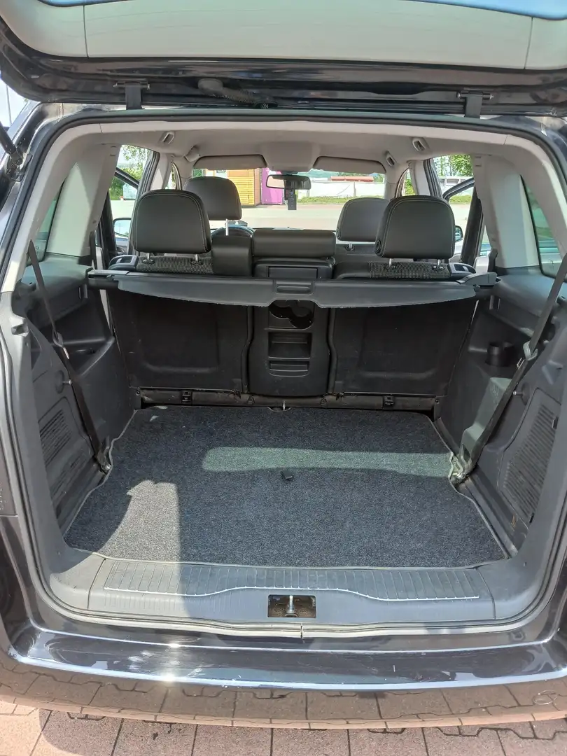 Opel Zafira 1.8 Sport - 1