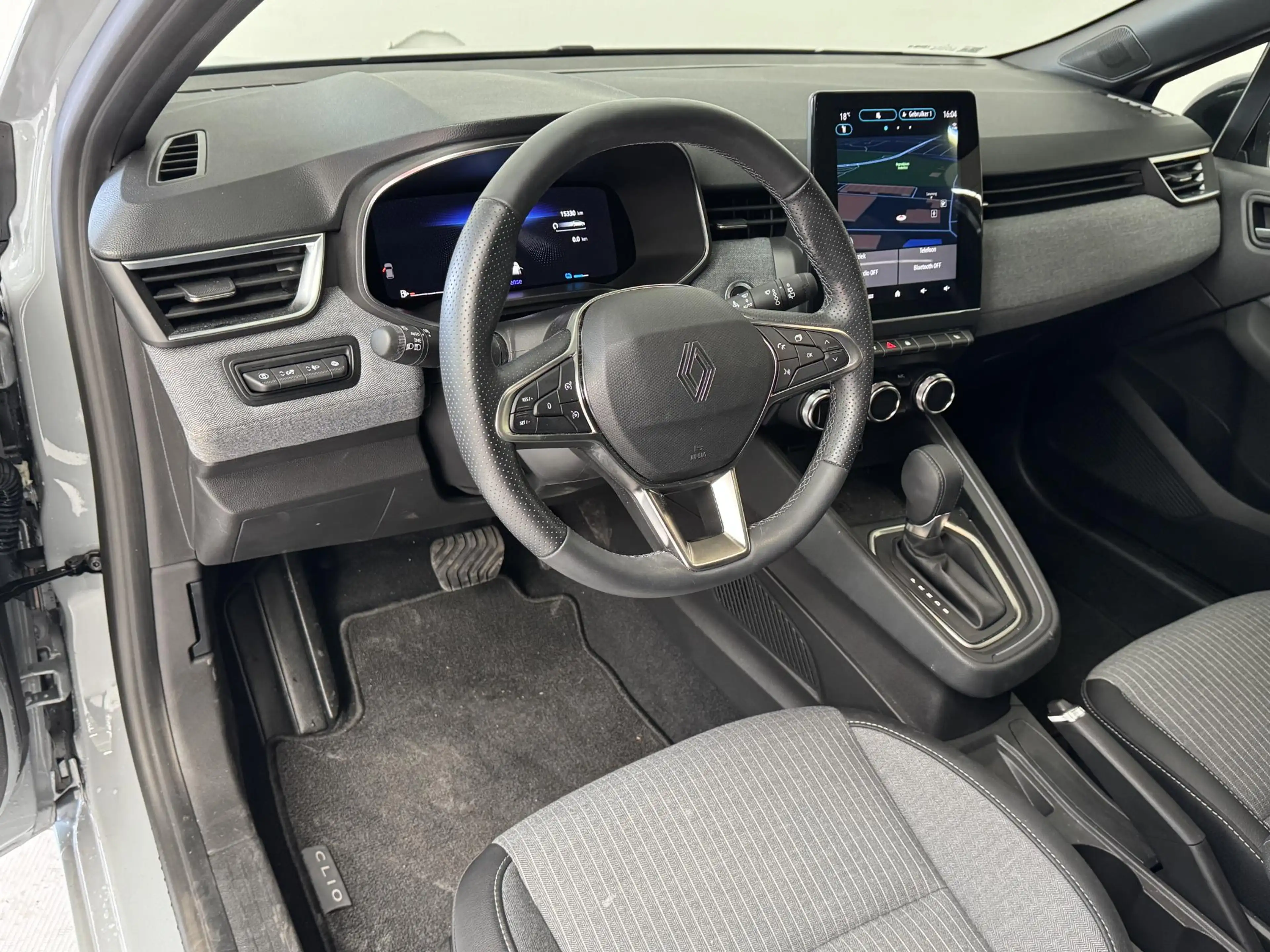 Renault Clio 1.6 E-Tech Full Hybrid 145 Techno | Stoelverwarmin — photo 19