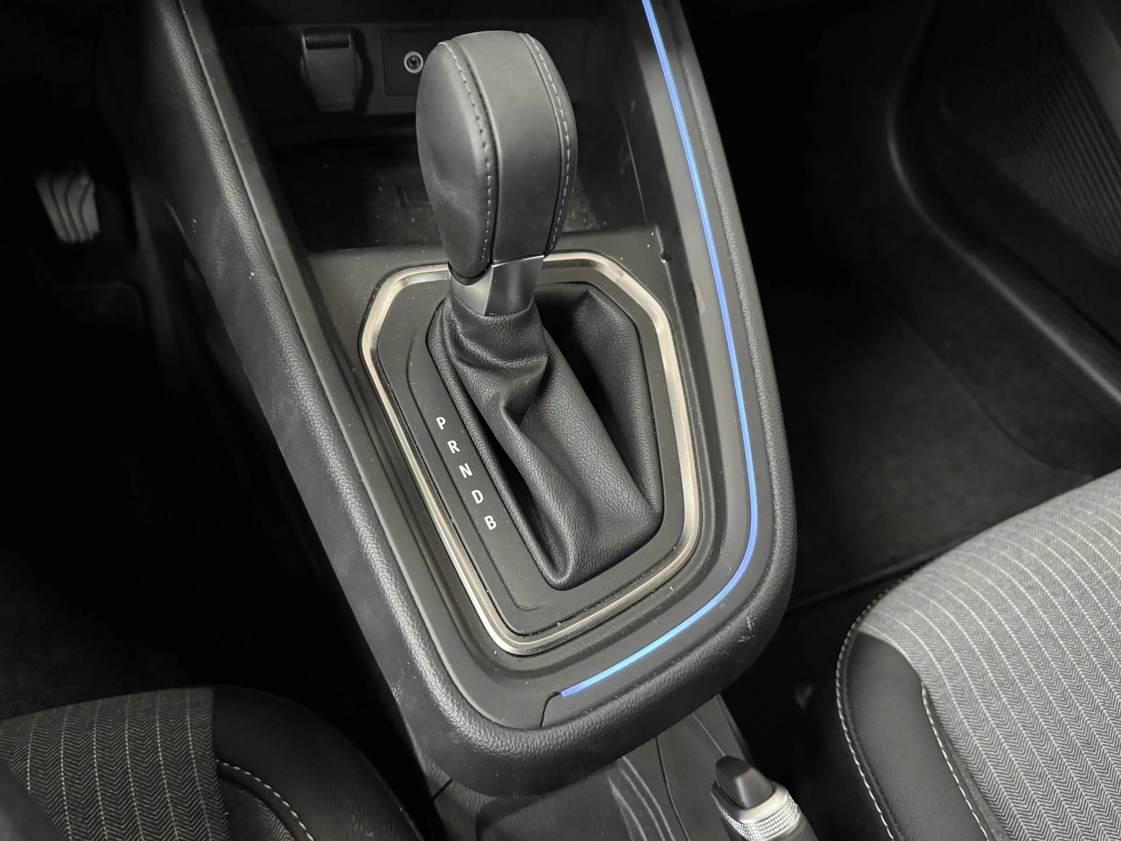 Renault Clio 1.6 E-Tech Full Hybrid 145 Techno | Stoelverwarmin — photo 18