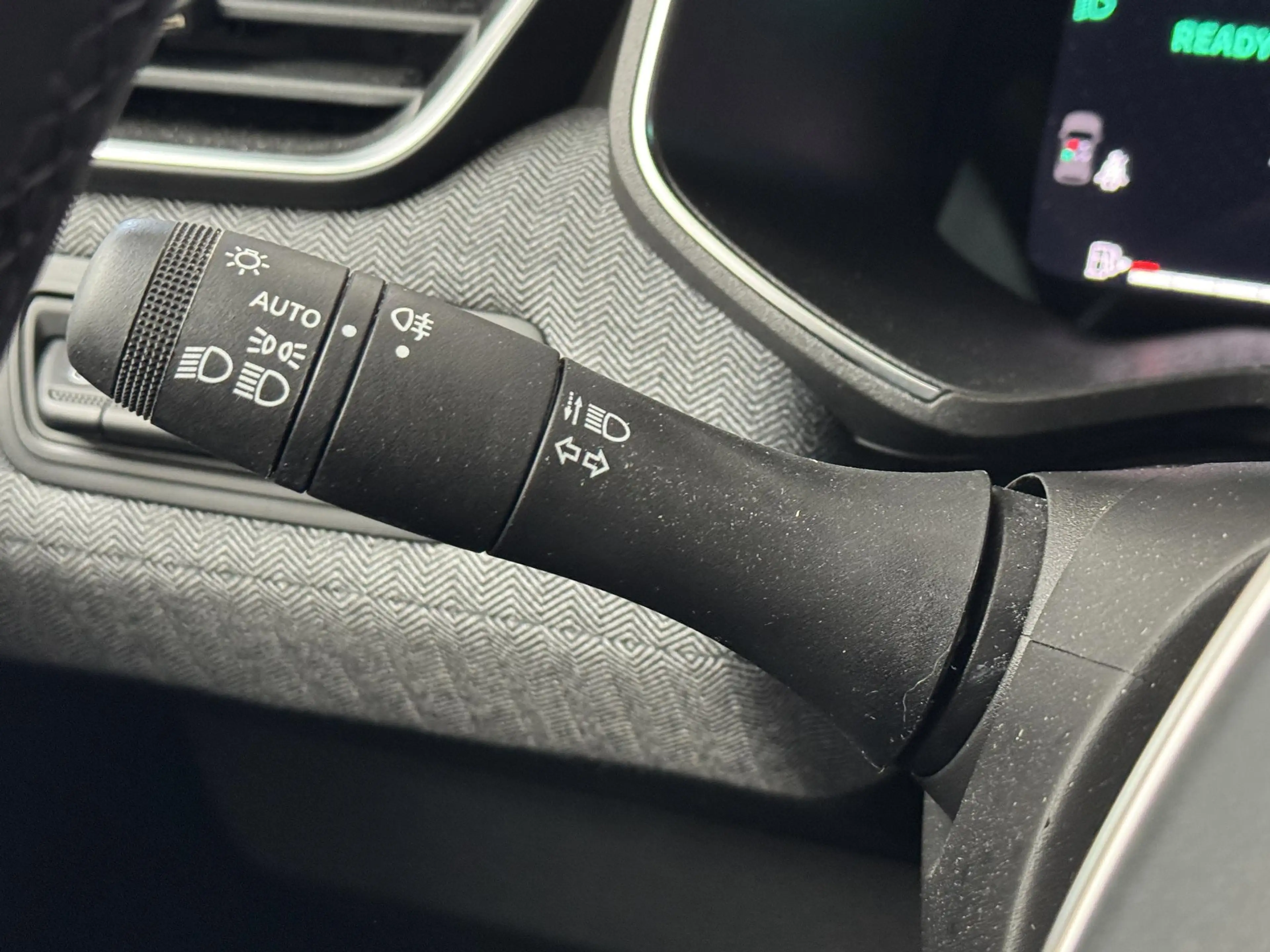 Renault Clio 1.6 E-Tech Full Hybrid 145 Techno | Stoelverwarmin — photo 14