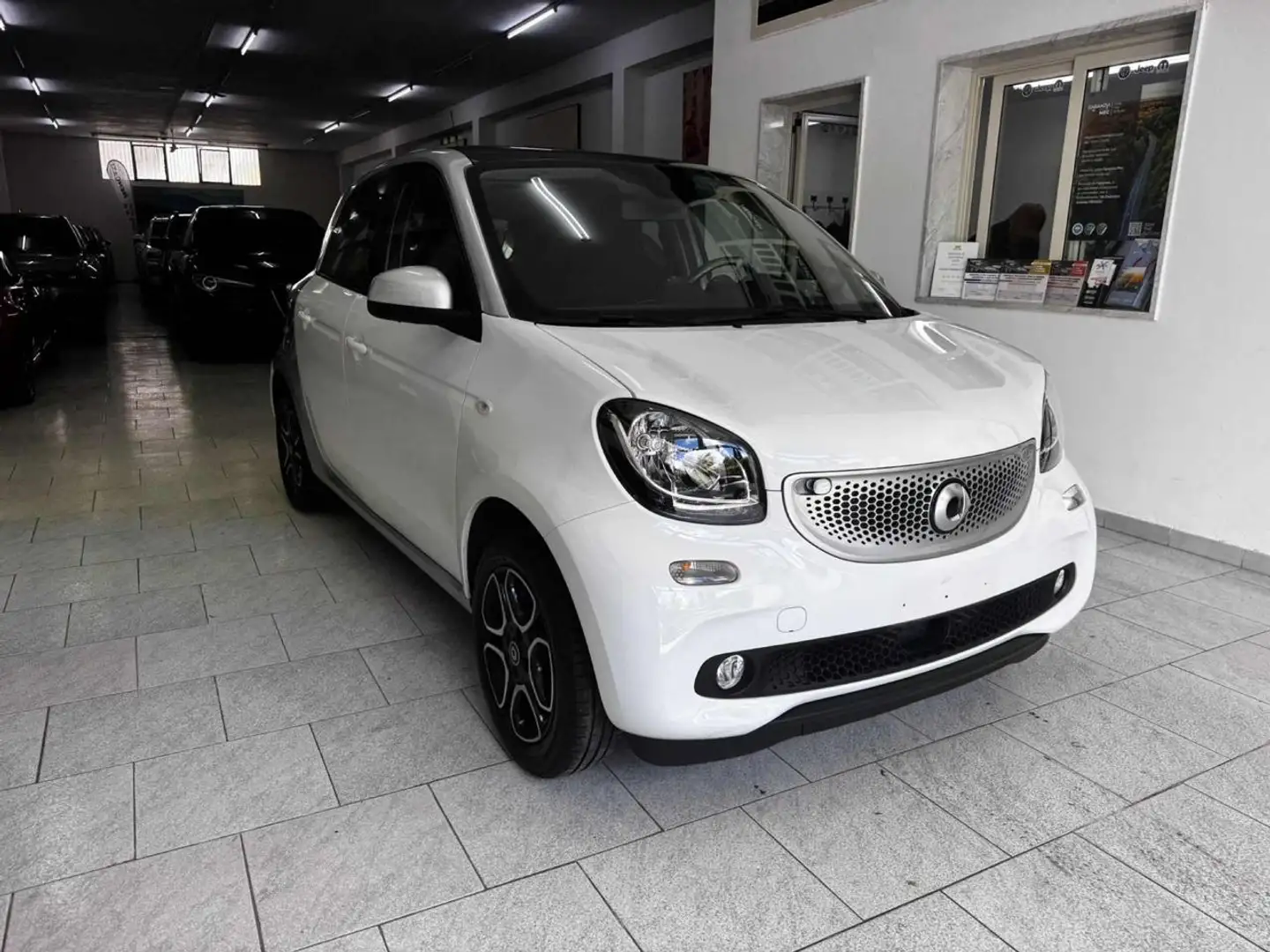 smart forFour 70 1.0 twinamic Passion Blanc - 2