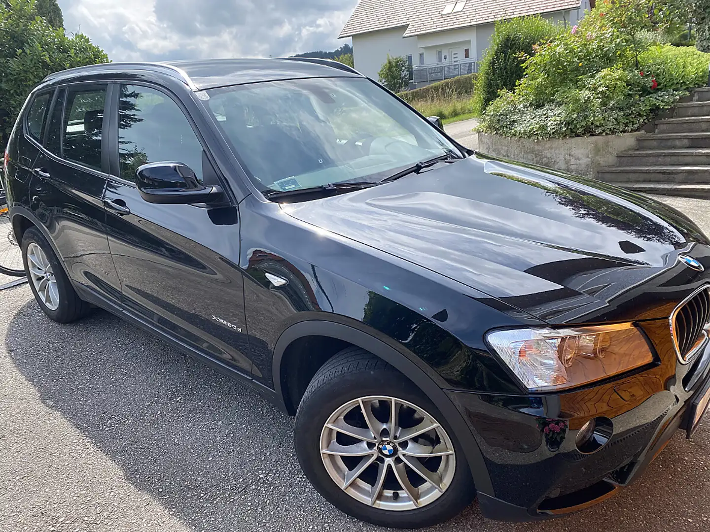 BMW X3 xDrive20d Österreich-Paket Aut. Schwarz - 1