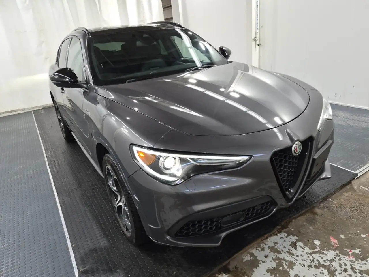 2022 Alfa Romeo Stelvio