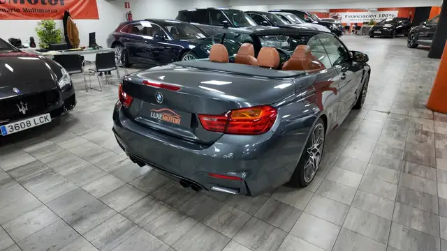 BMW M4 view 6