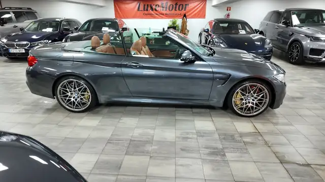 BMW M4 view 7