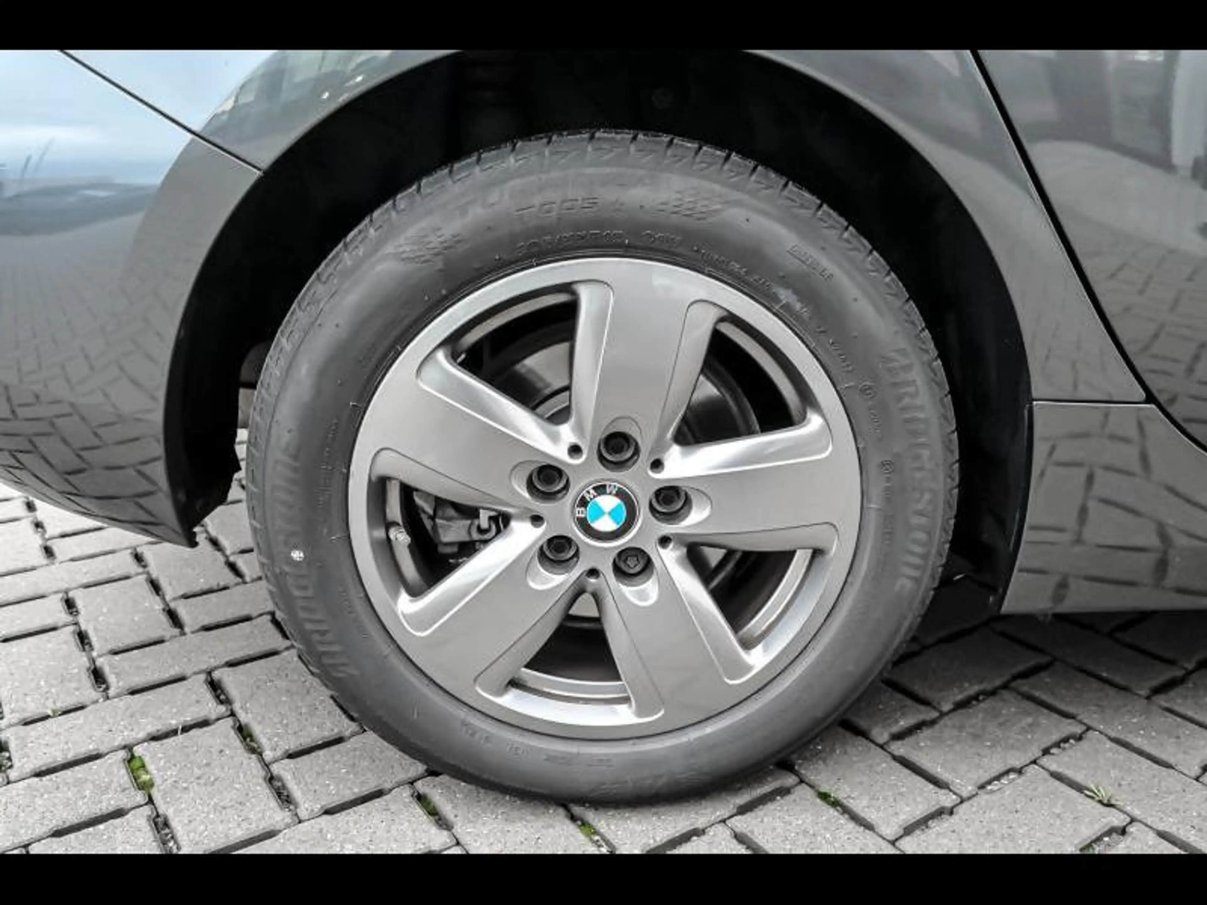BMW 118 Hatch — photo 4