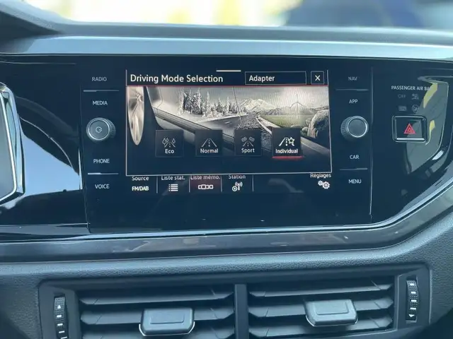 Volkswagen Polo view 9